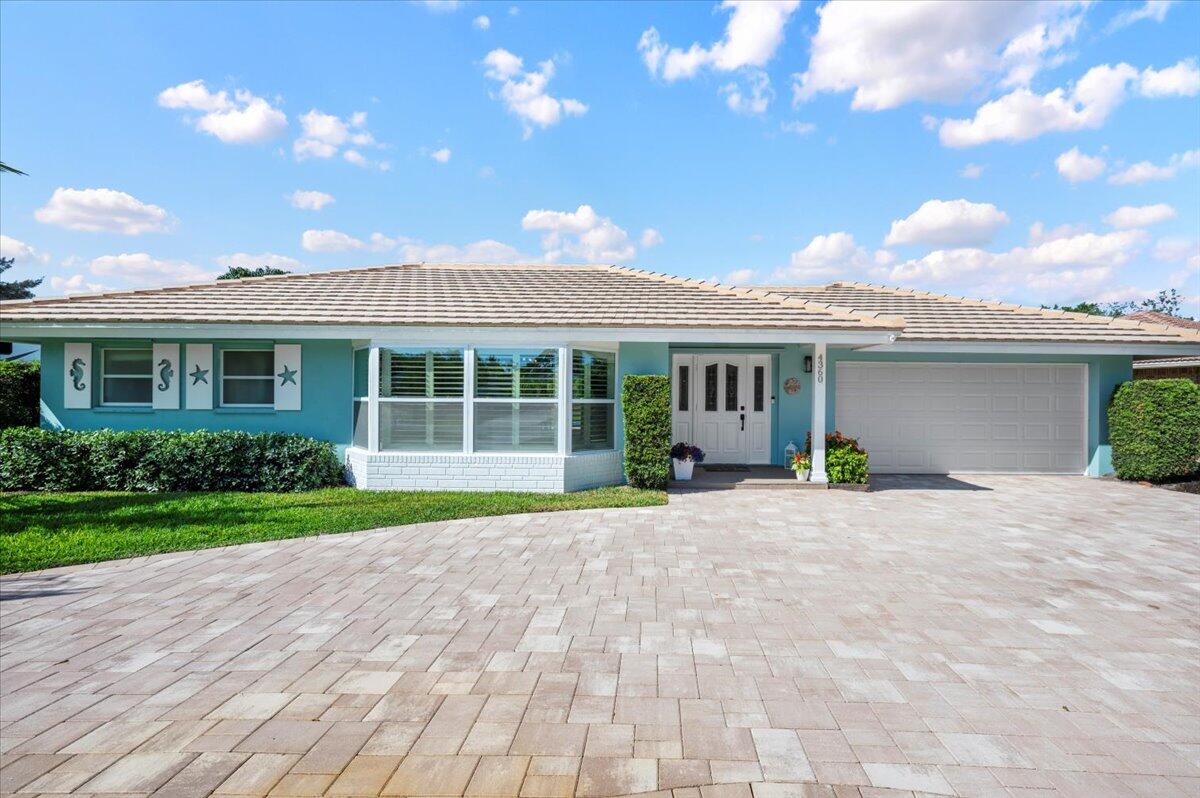 4360 Hickory Drive