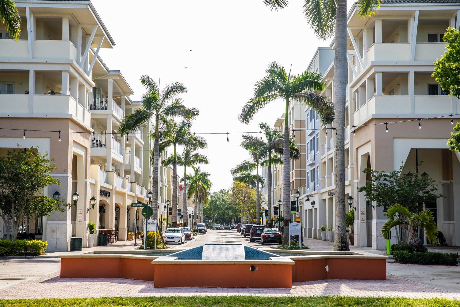 1209 Main Street 306