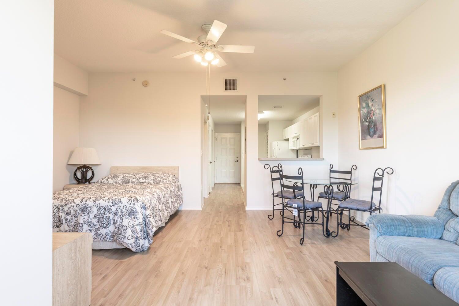 1209 Main Street 306