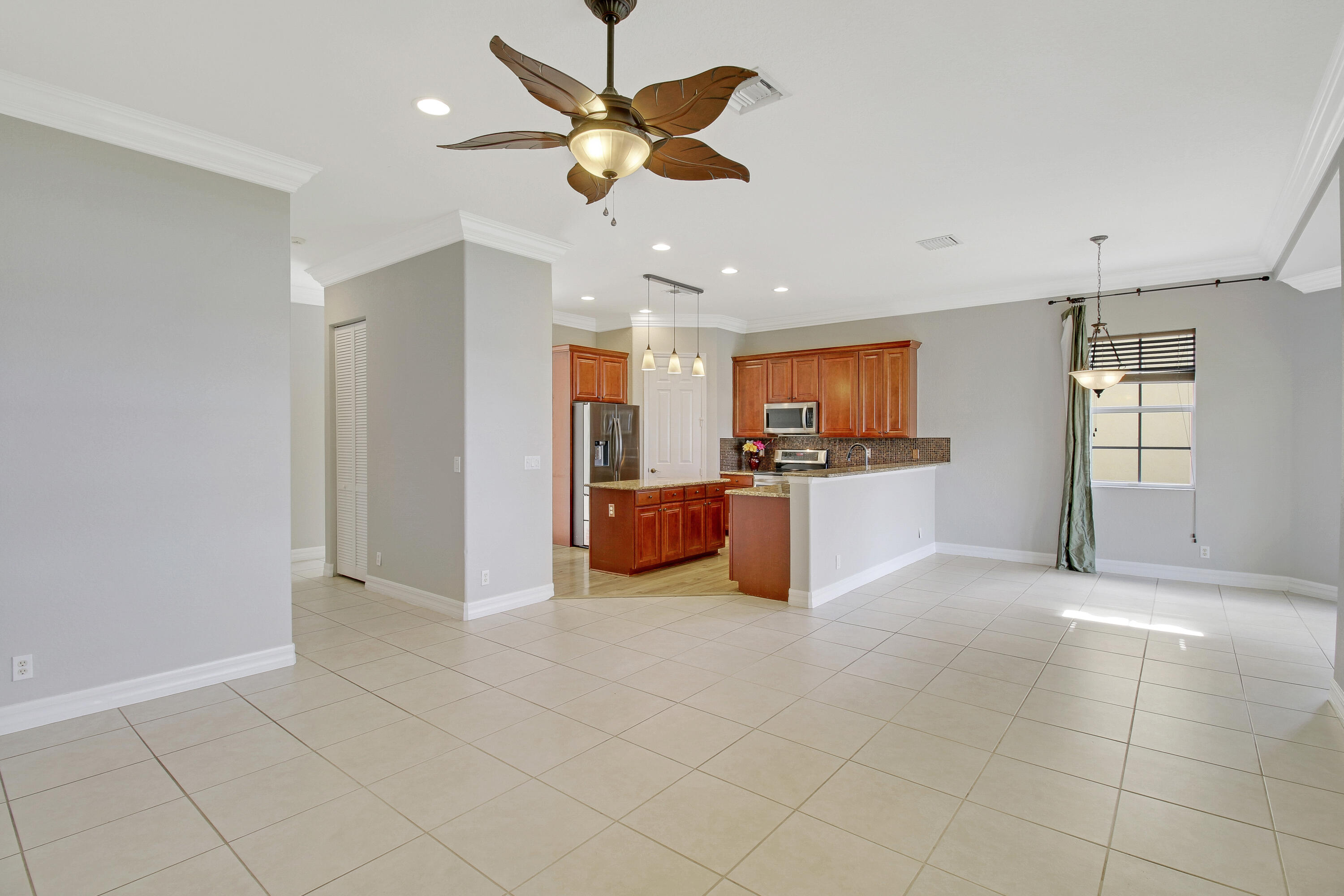 10722 Willow Oak Court