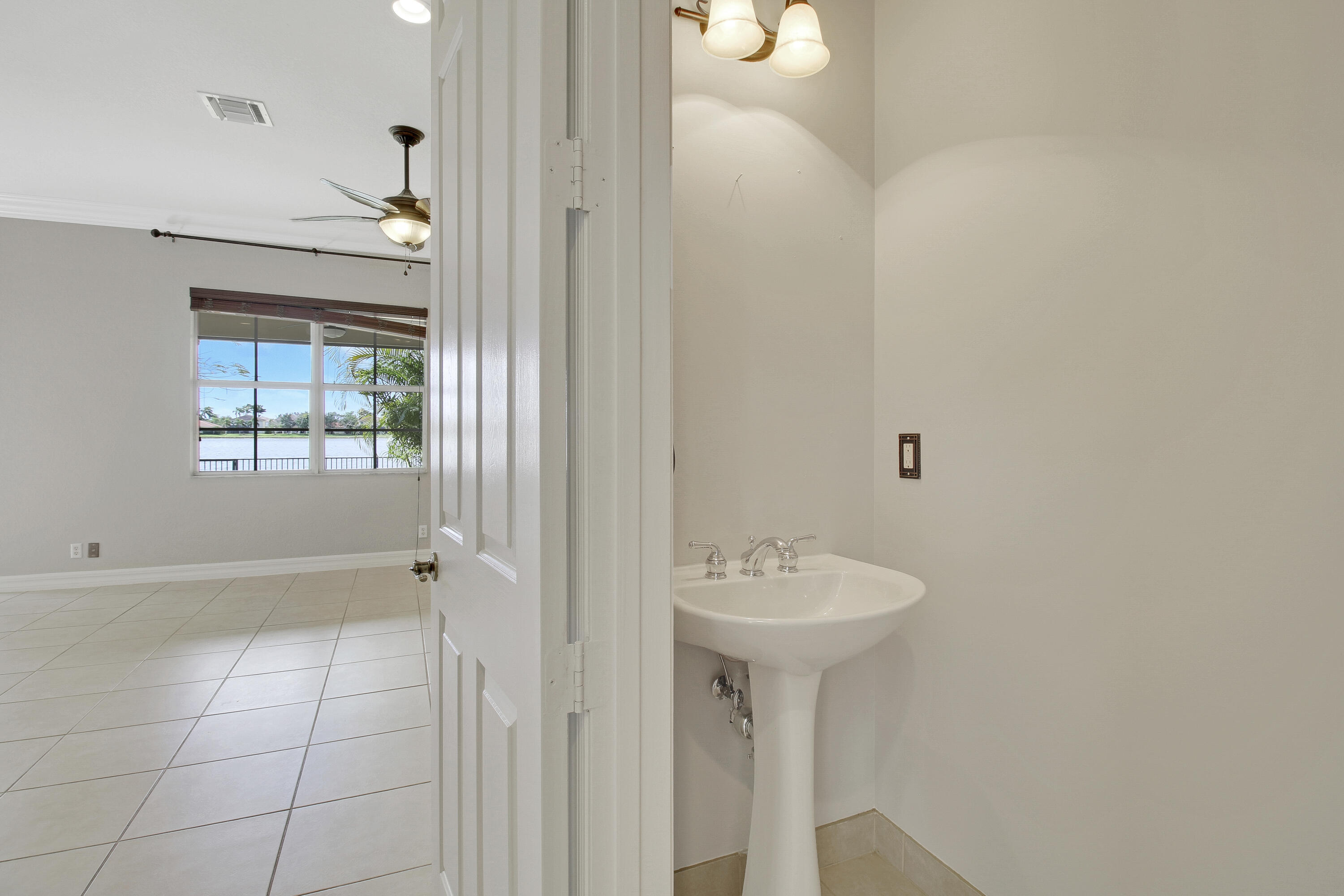 10722 Willow Oak Court