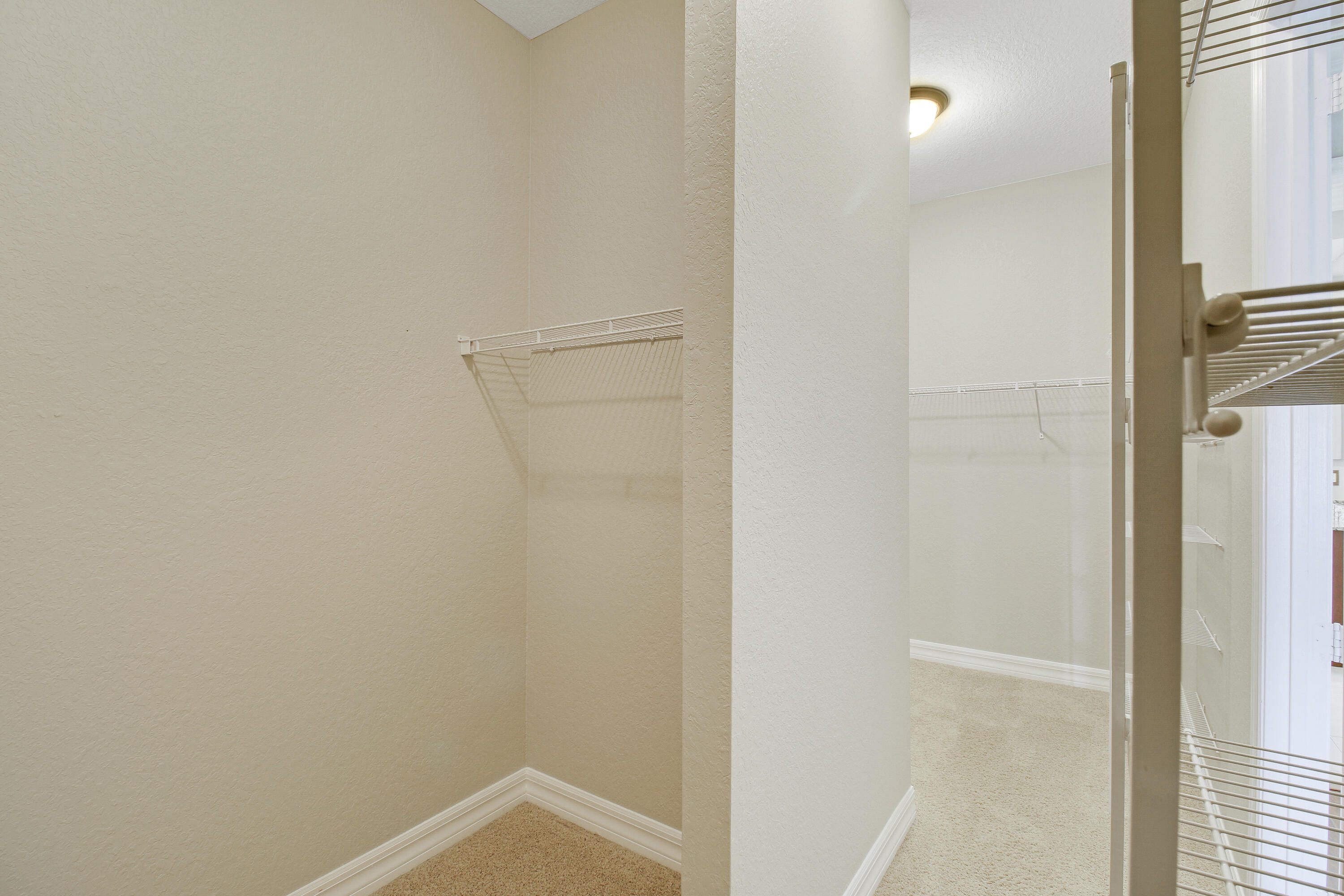10722 Willow Oak Court