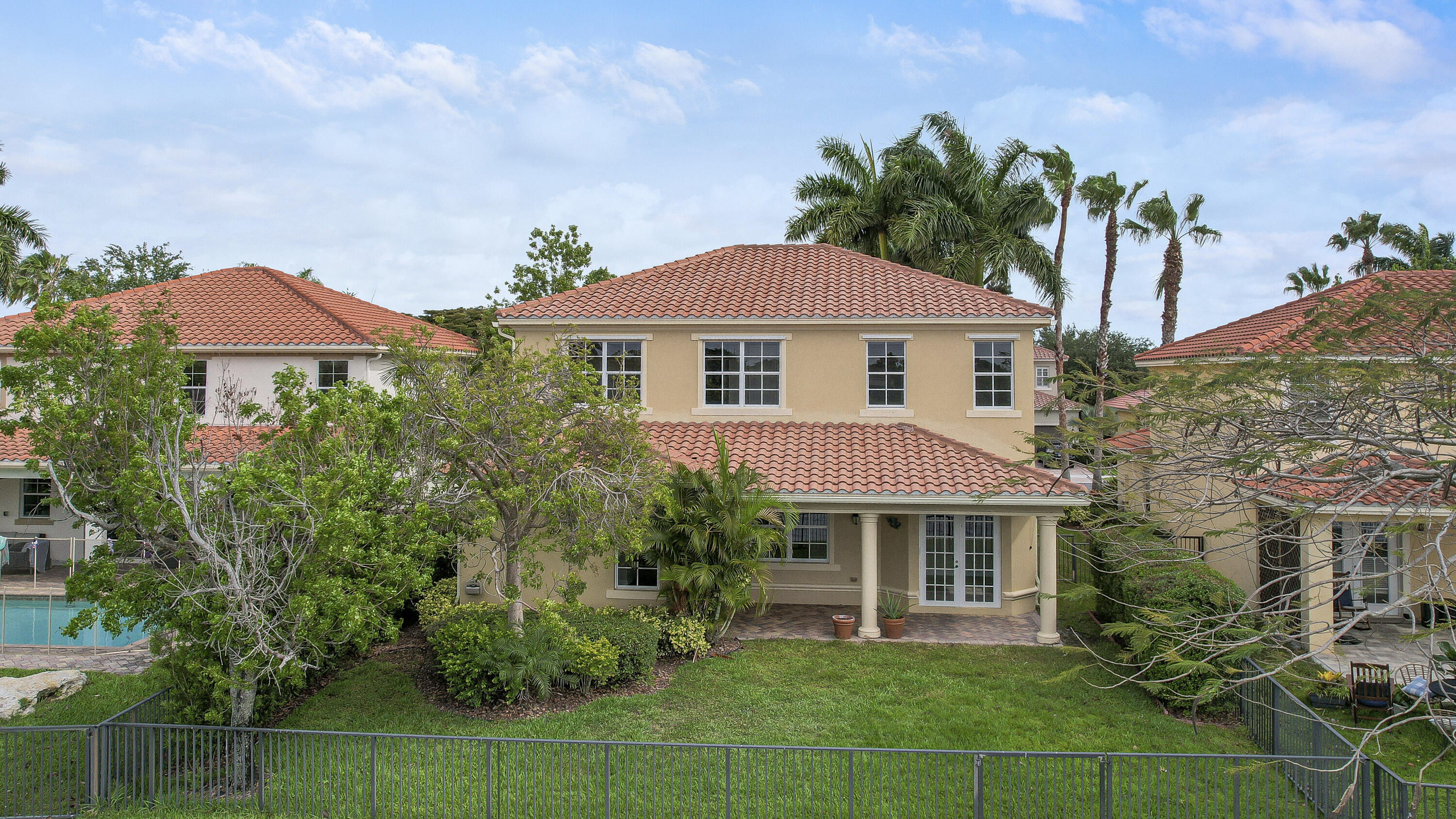 10722 Willow Oak Court