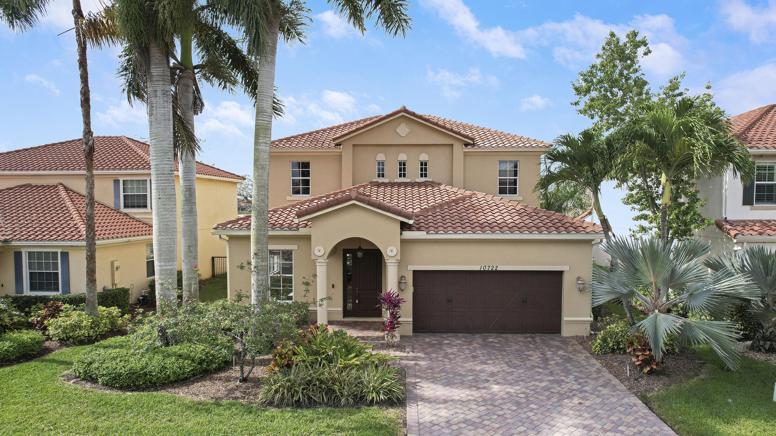 10722 Willow Oak Court