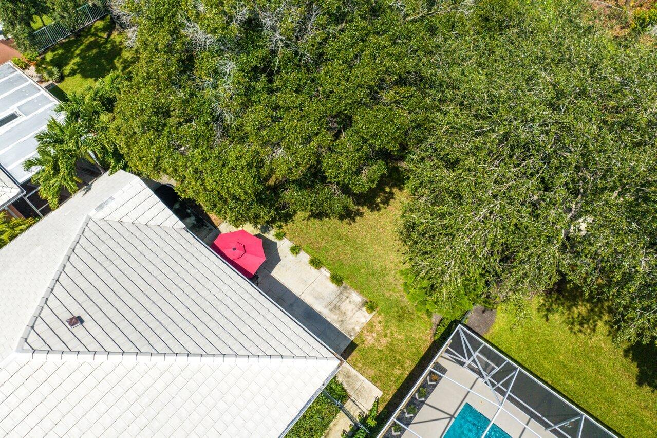 8695 Wakefield Drive, Palm Beach Gardens