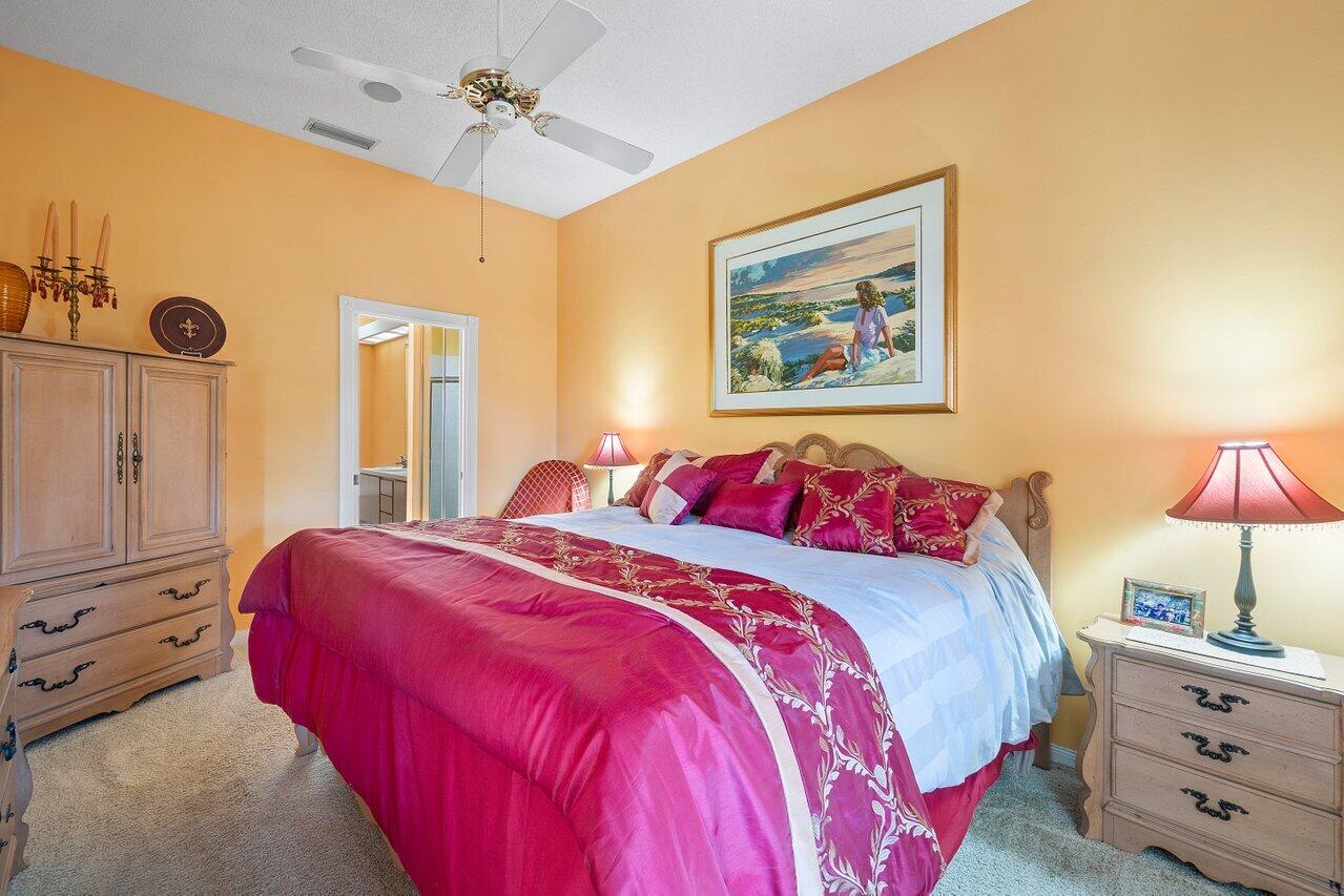 8695 Wakefield Drive, Palm Beach Gardens