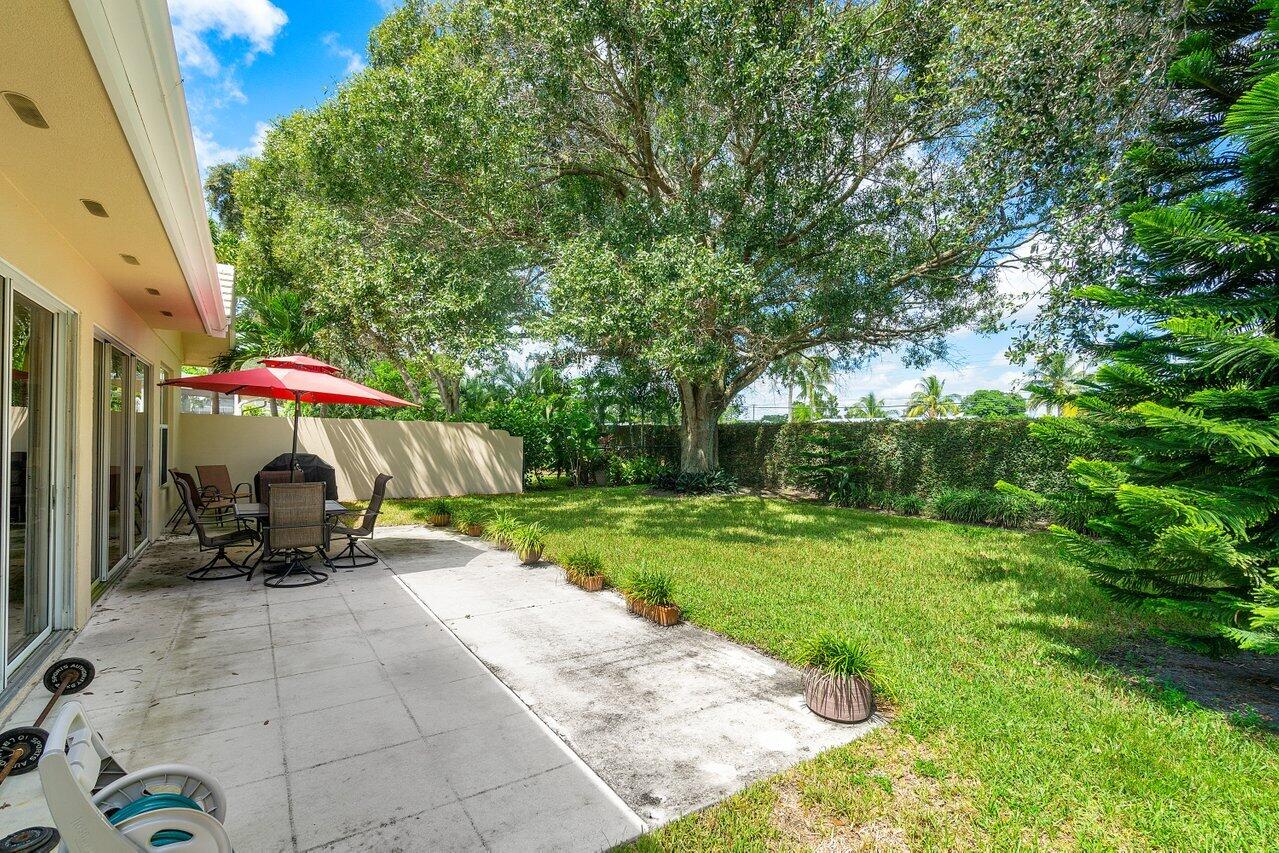8695 Wakefield Drive, Palm Beach Gardens