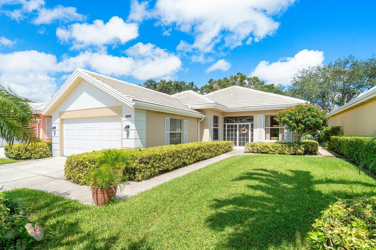 8695 Wakefield Drive, Palm Beach Gardens
