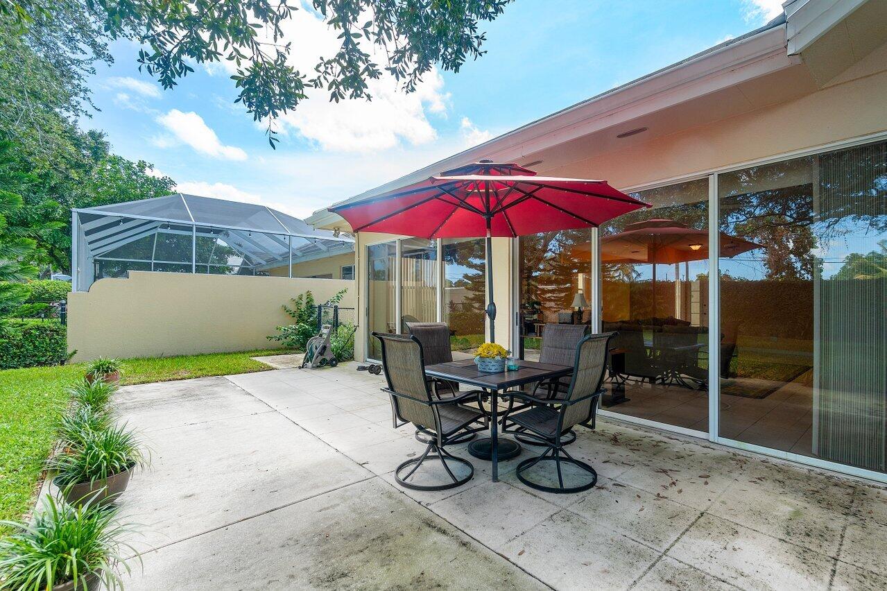 8695 Wakefield Drive, Palm Beach Gardens