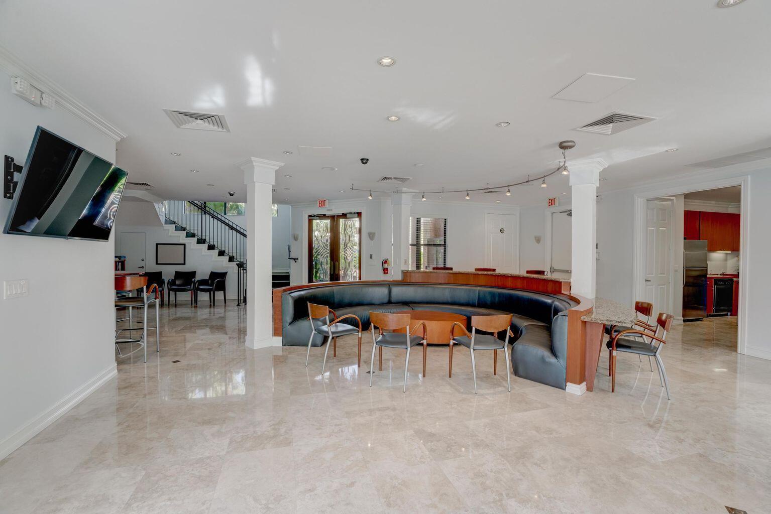 100 Uno Lago Drive 101