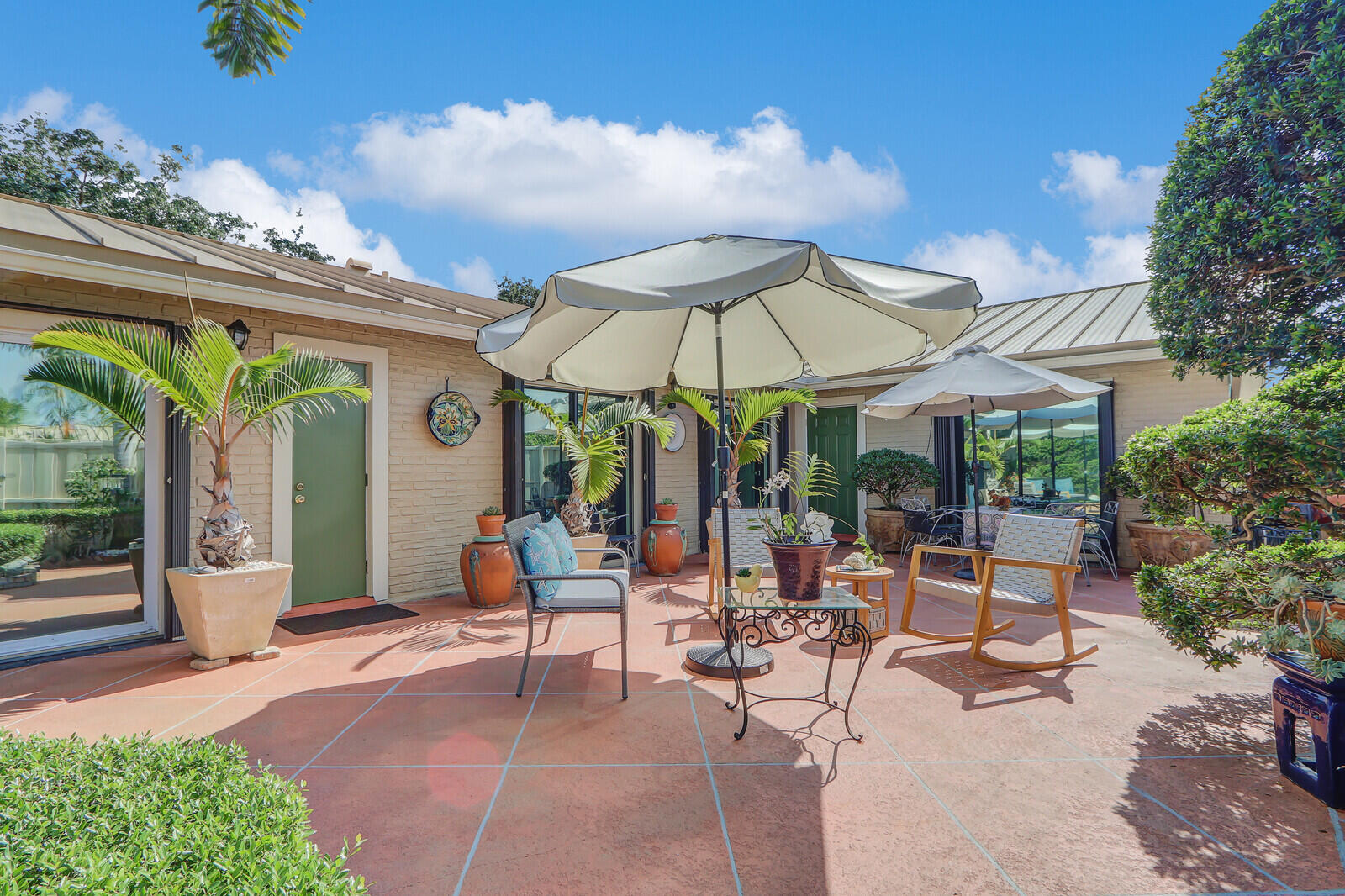 5789 Golden Eagle Circle