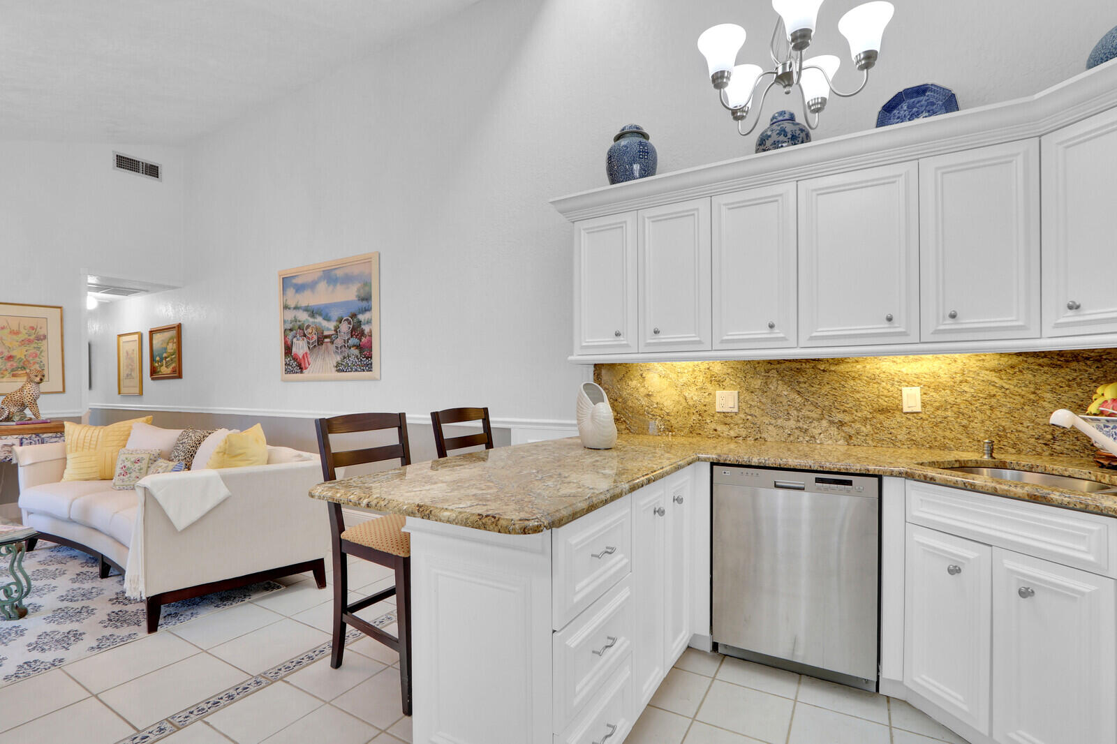 5789 Golden Eagle Circle