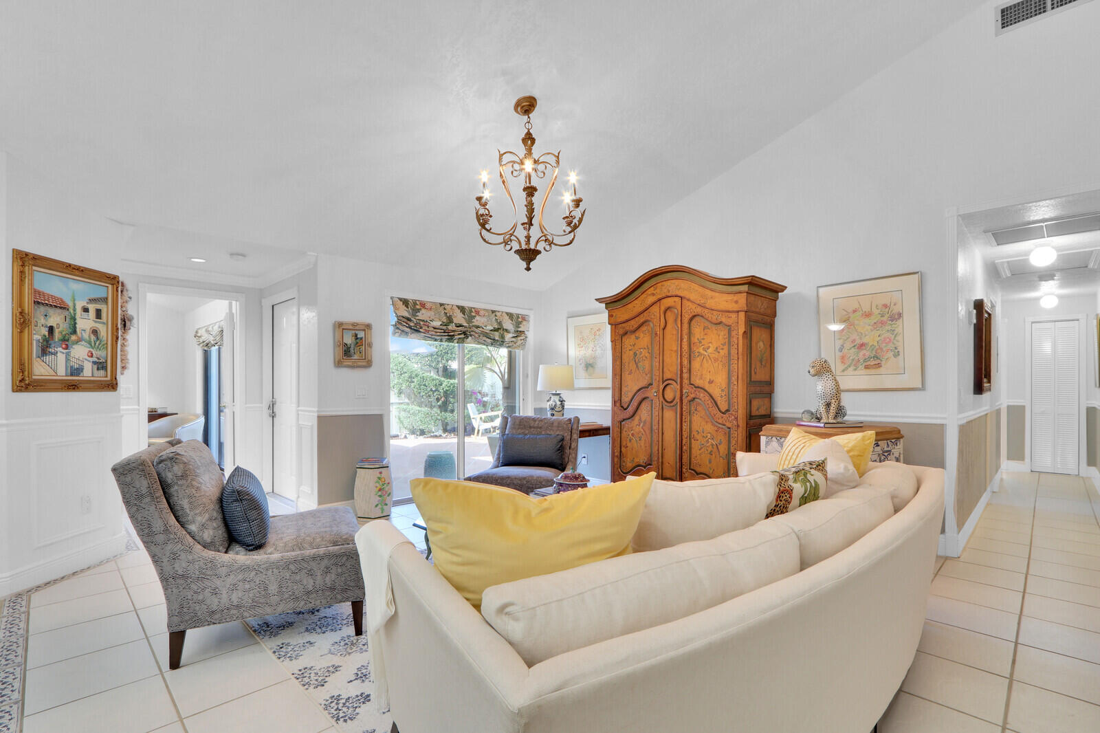 5789 Golden Eagle Circle
