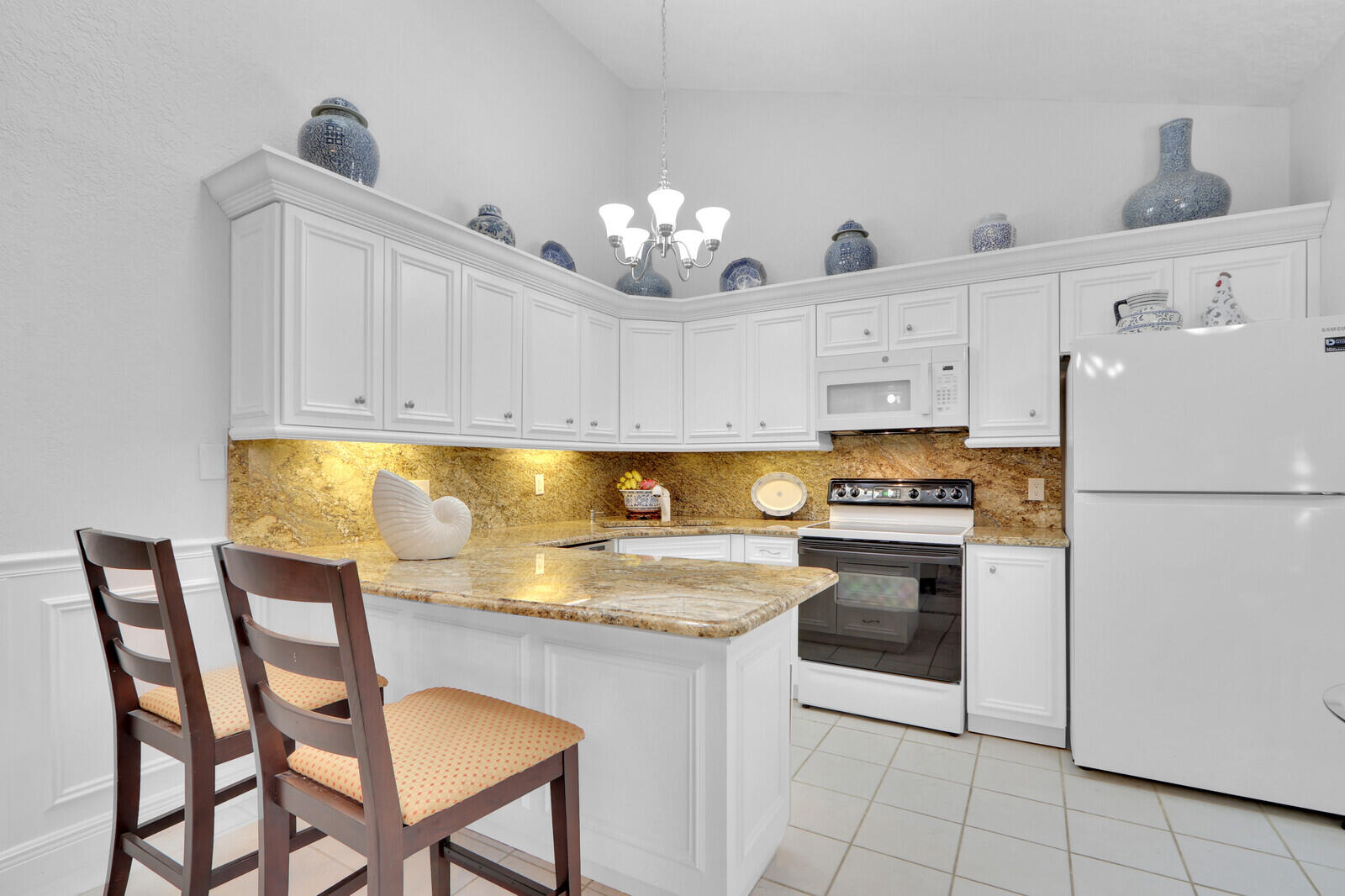 5789 Golden Eagle Circle