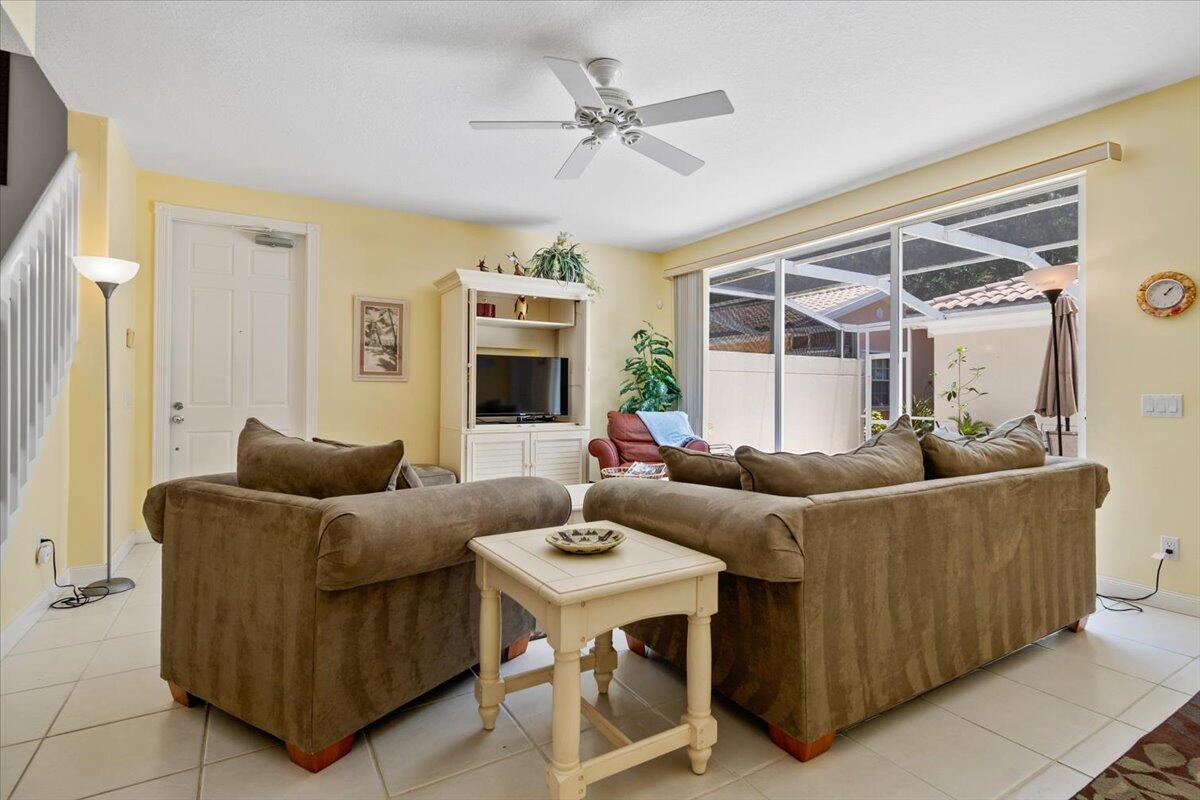1832 Jeaga Drive