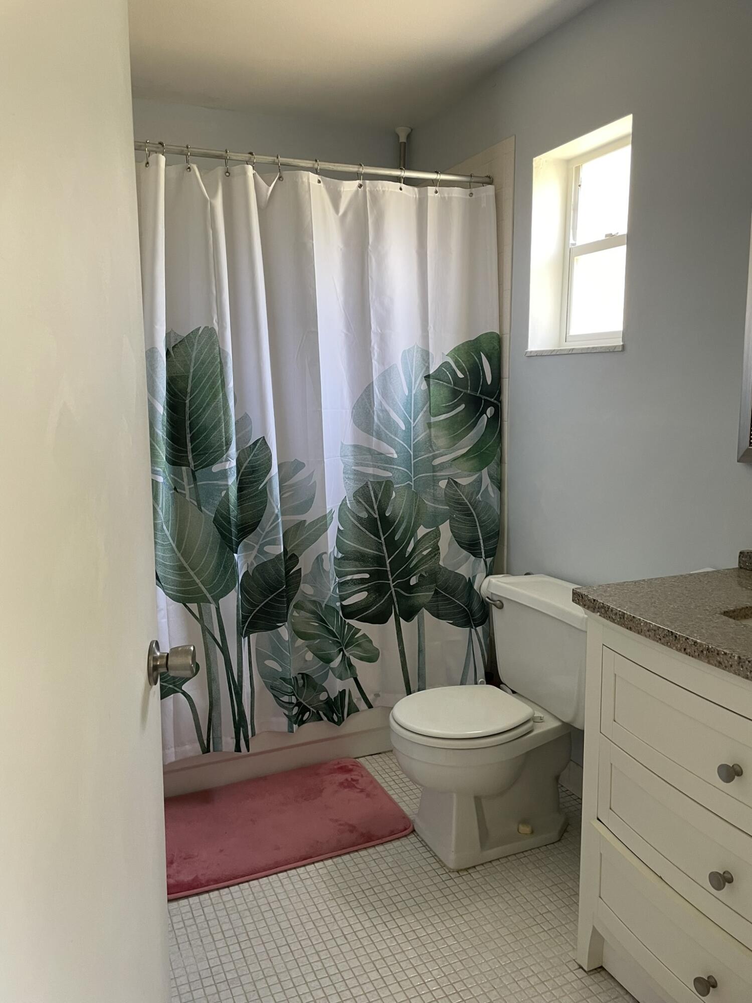 717 S Us Highway 1 403