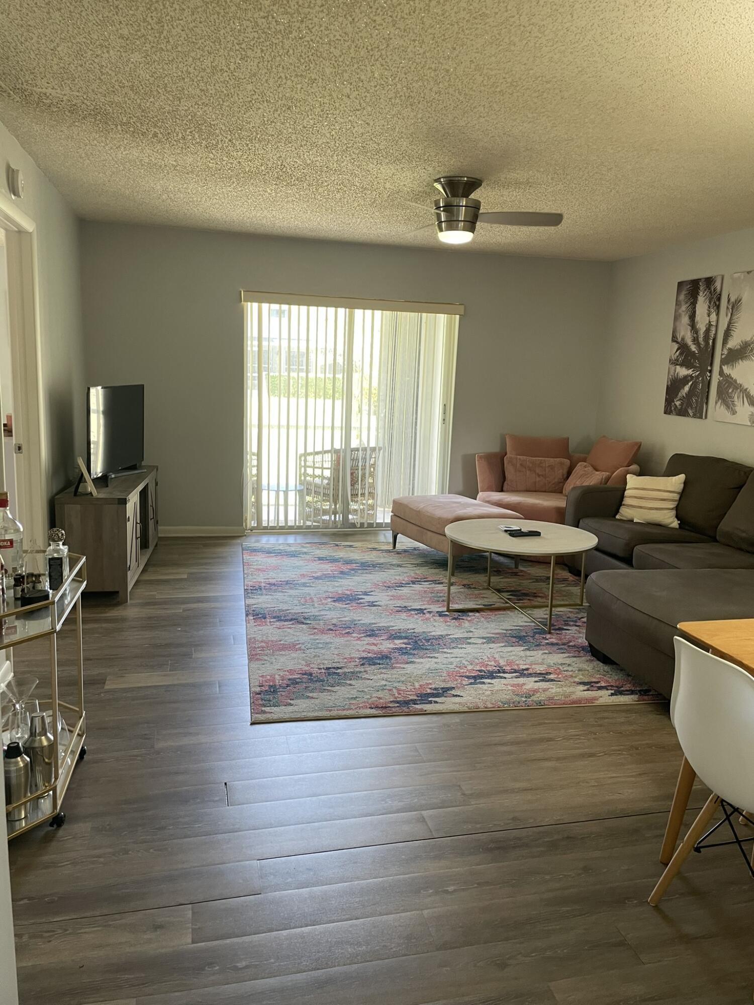 717 S Us Highway 1 403