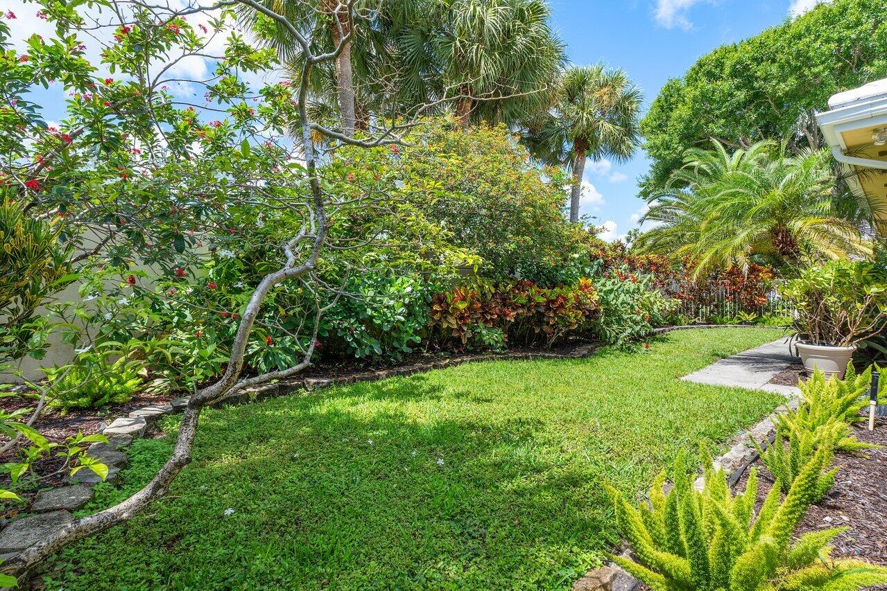 8570 Wakefield Drive, Palm Beach Gardens