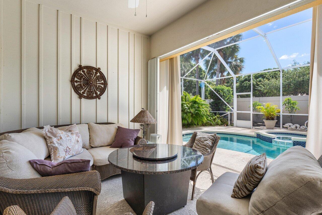 8570 Wakefield Drive, Palm Beach Gardens