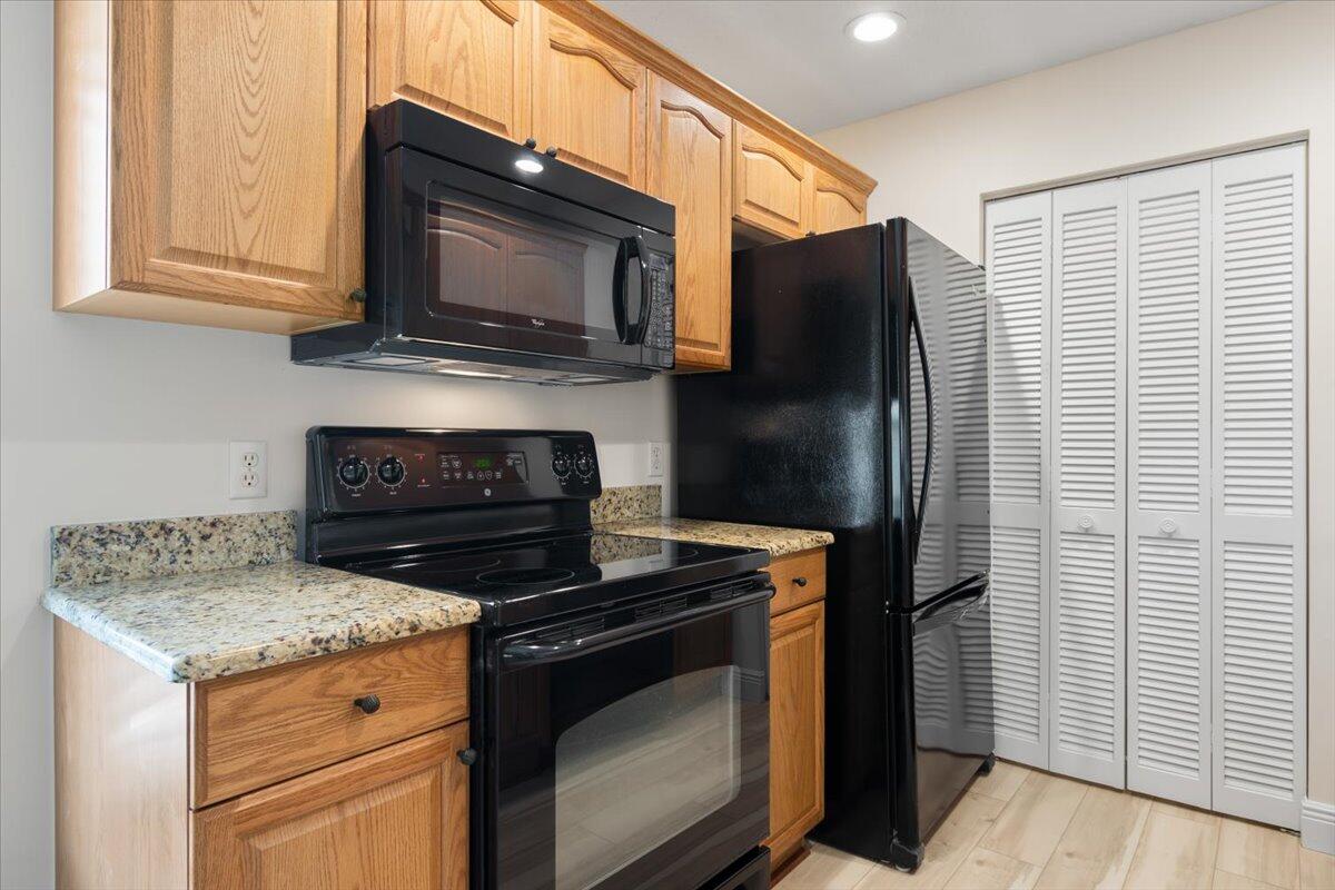 8163 SE Croft Circle C-10