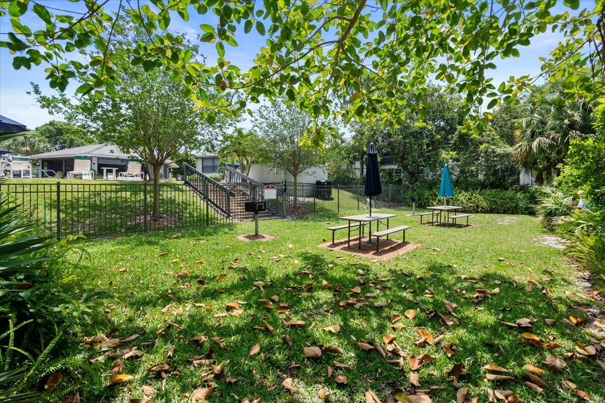 8163 SE Croft Circle C-10