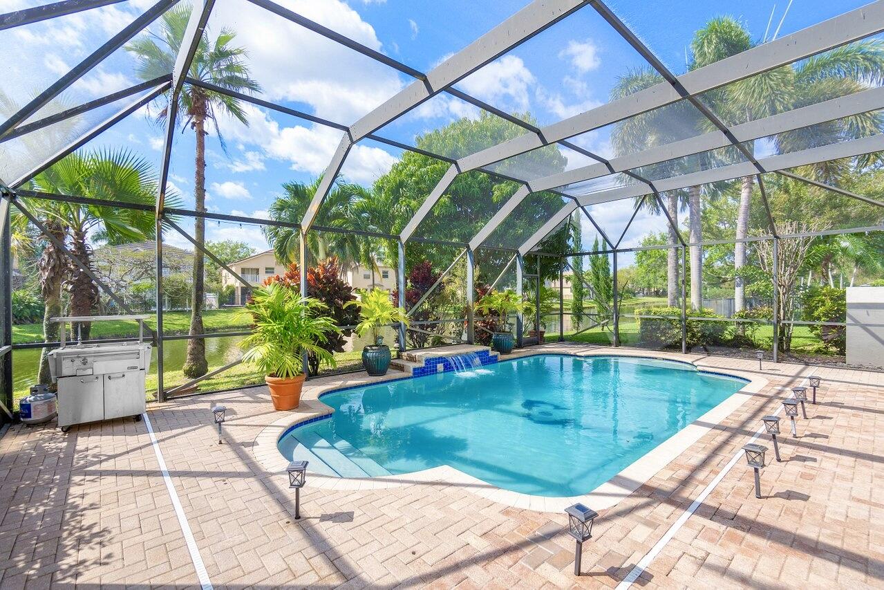 7606 Oak Grove Circle