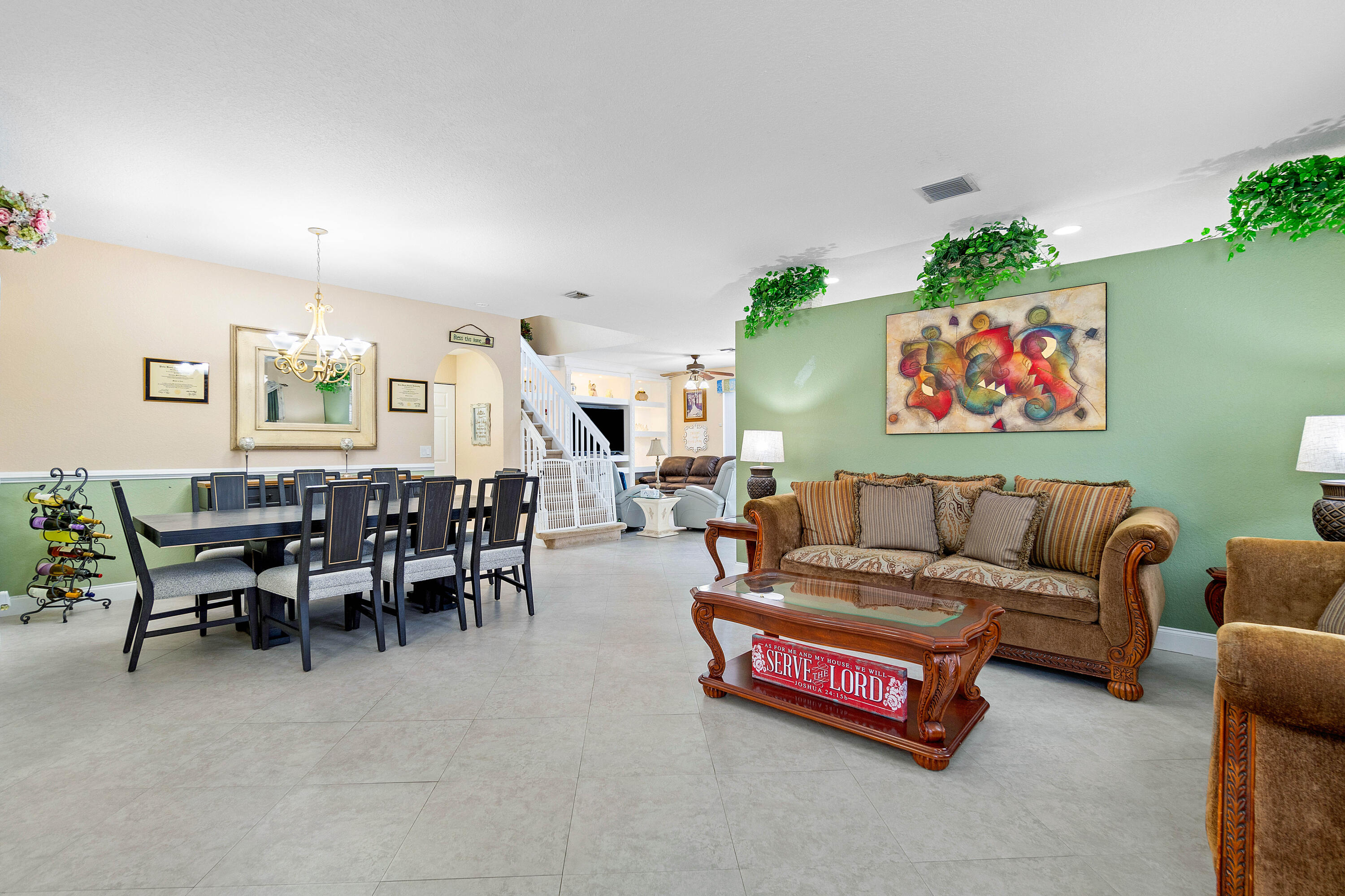 7606 Oak Grove Circle