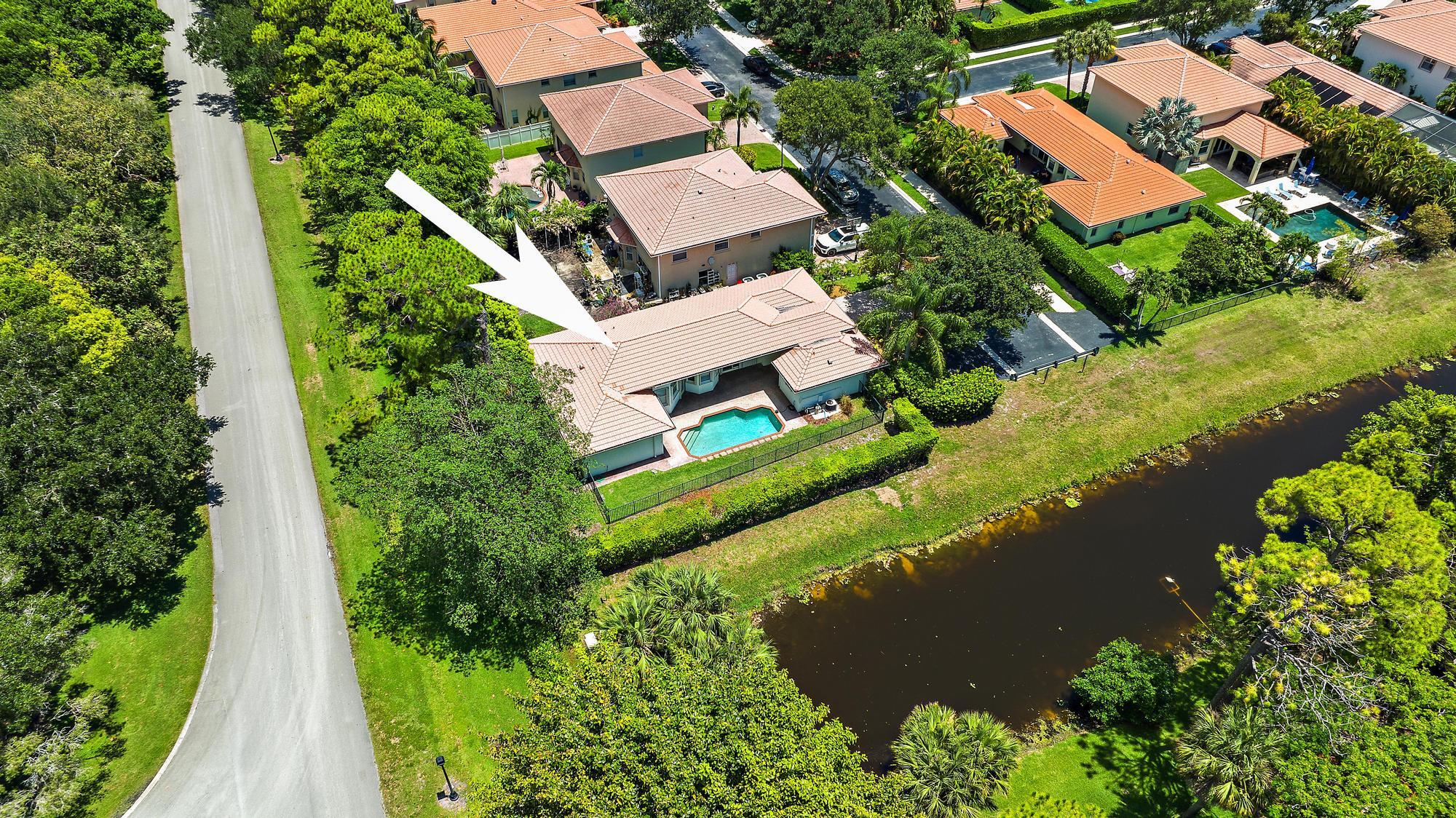 121 Hidden Hollow Drive