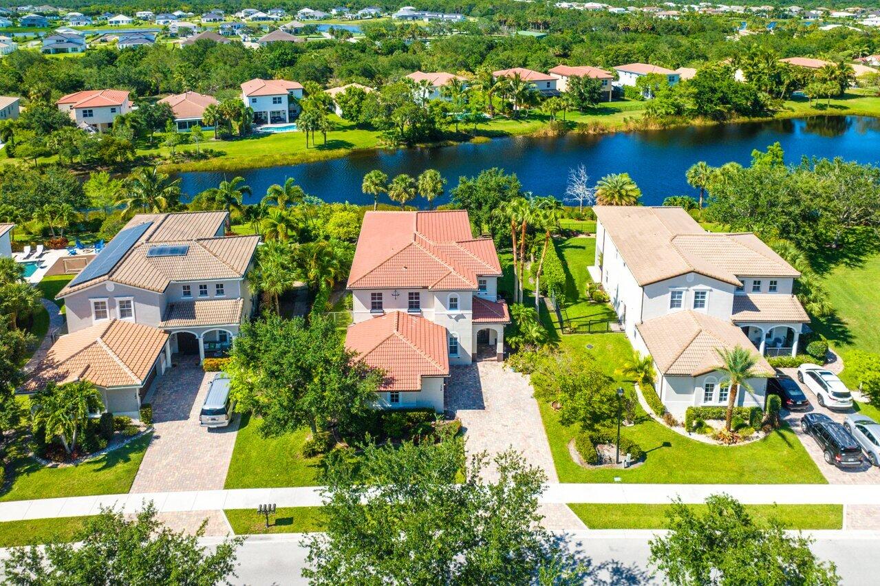 139 Whale Cay Way