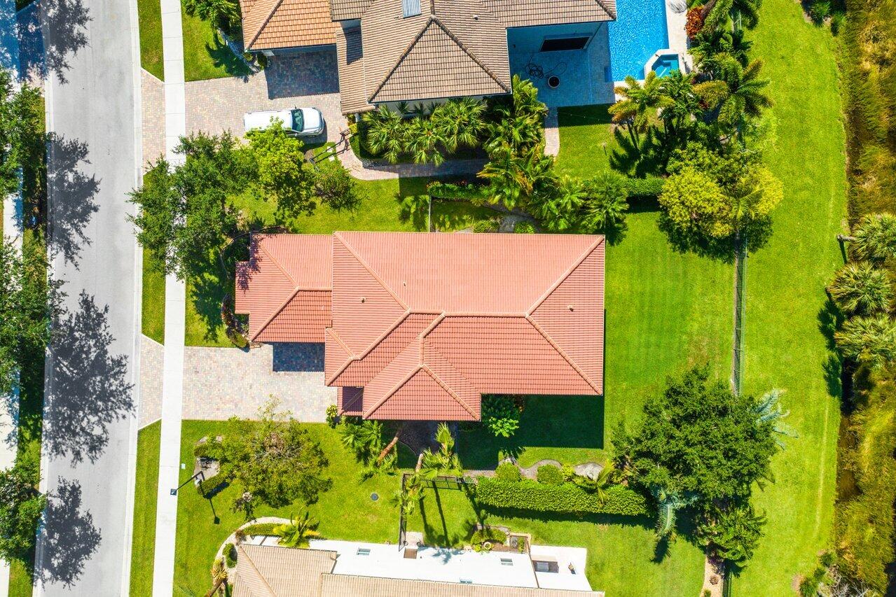 139 Whale Cay Way