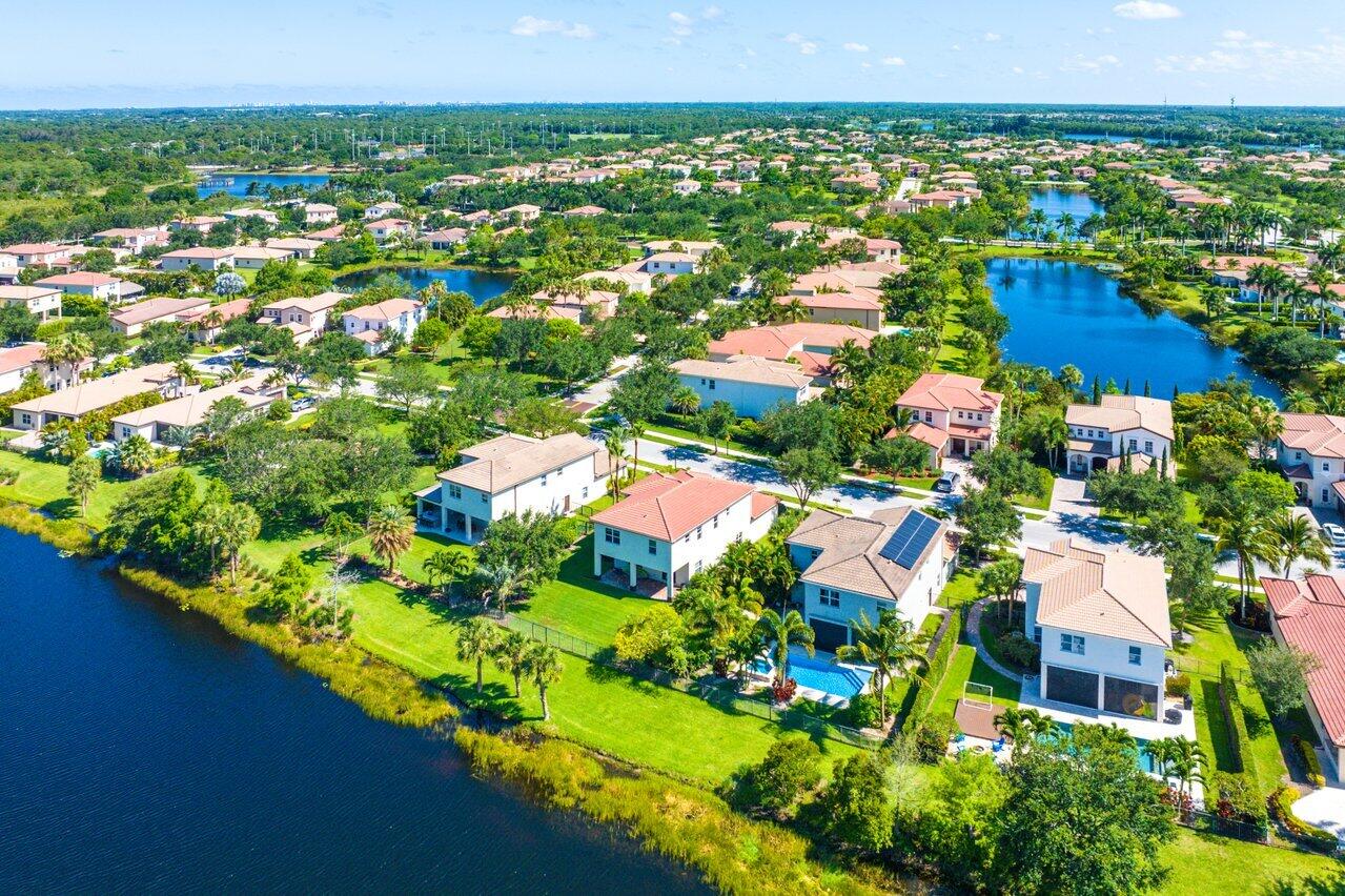 139 Whale Cay Way