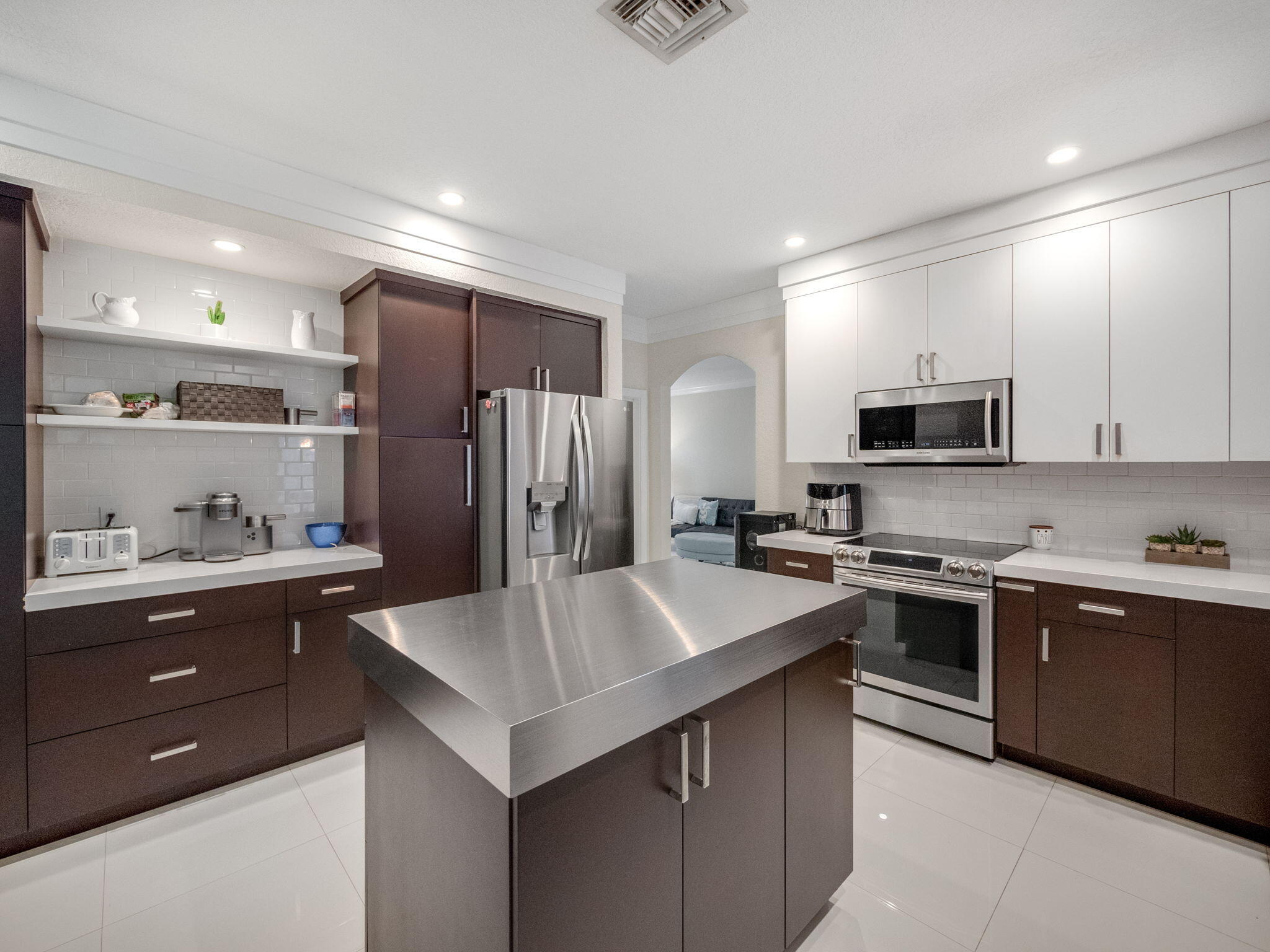 10548 NW 56th Drive