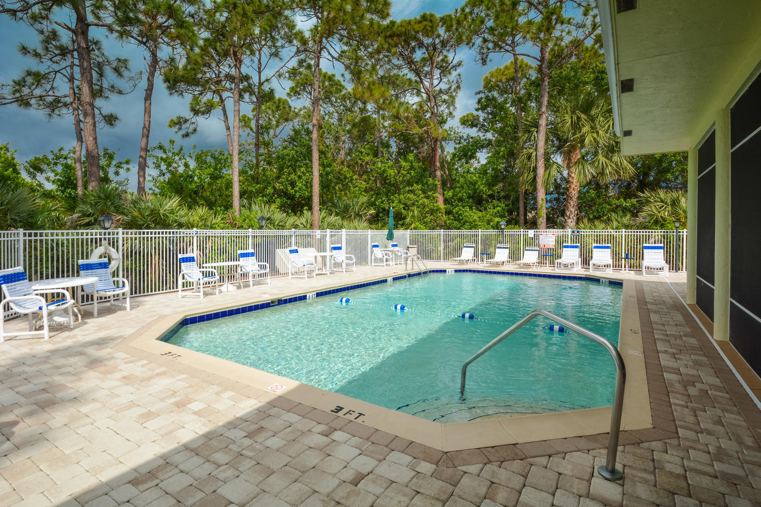 11109 SE Sea Pines Circle