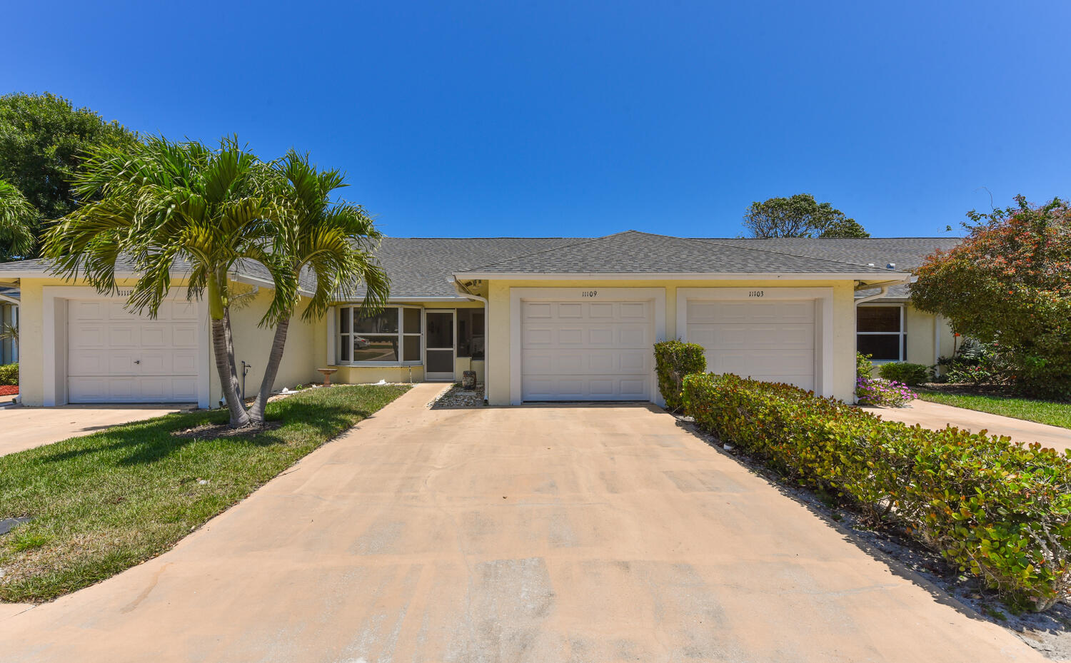 11109 SE Sea Pines Circle