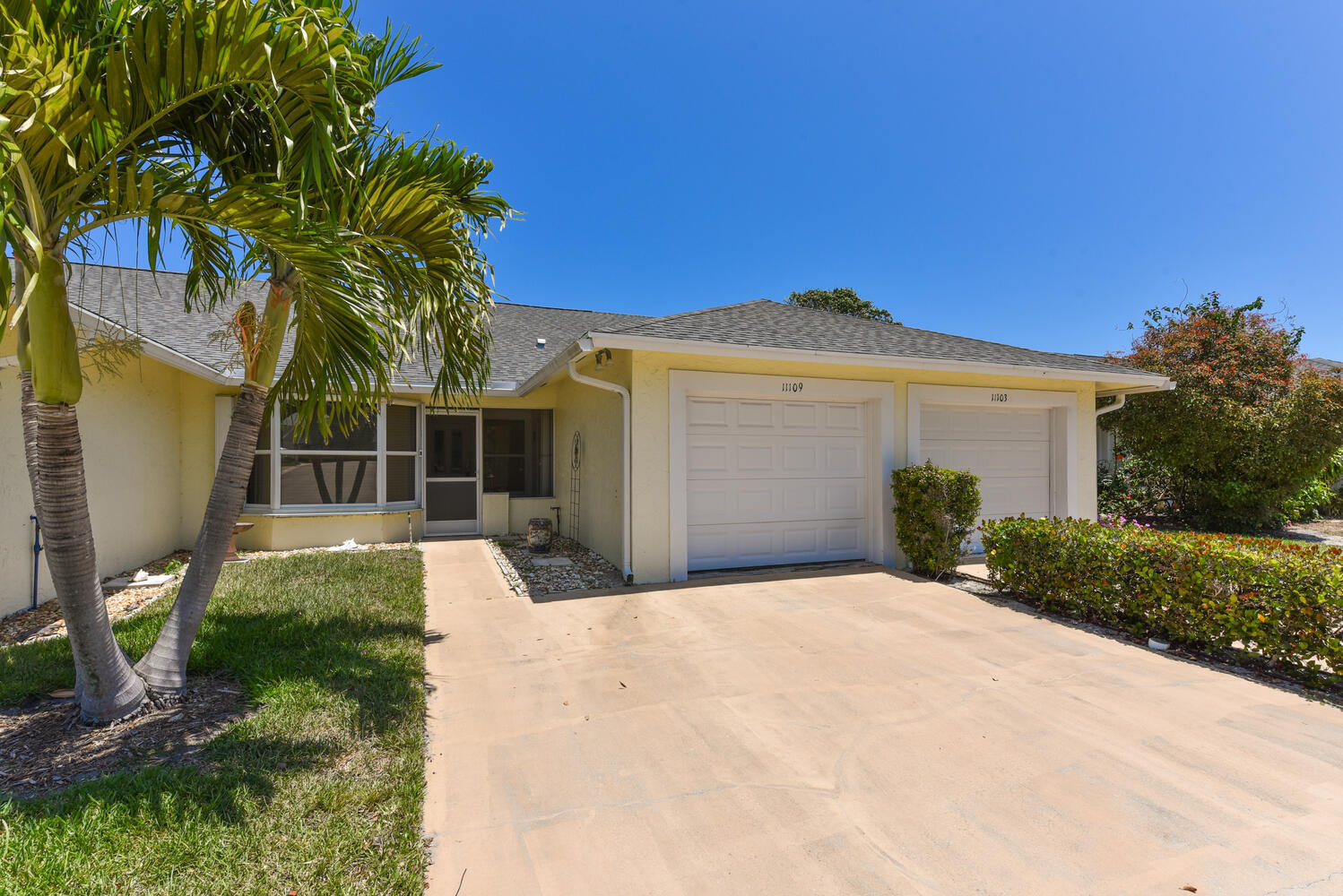 11109 SE Sea Pines Circle