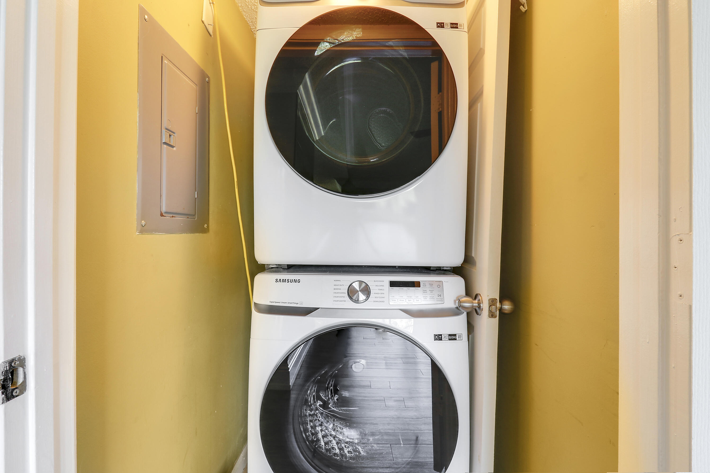 254 Village Blvd Boulevard 4303