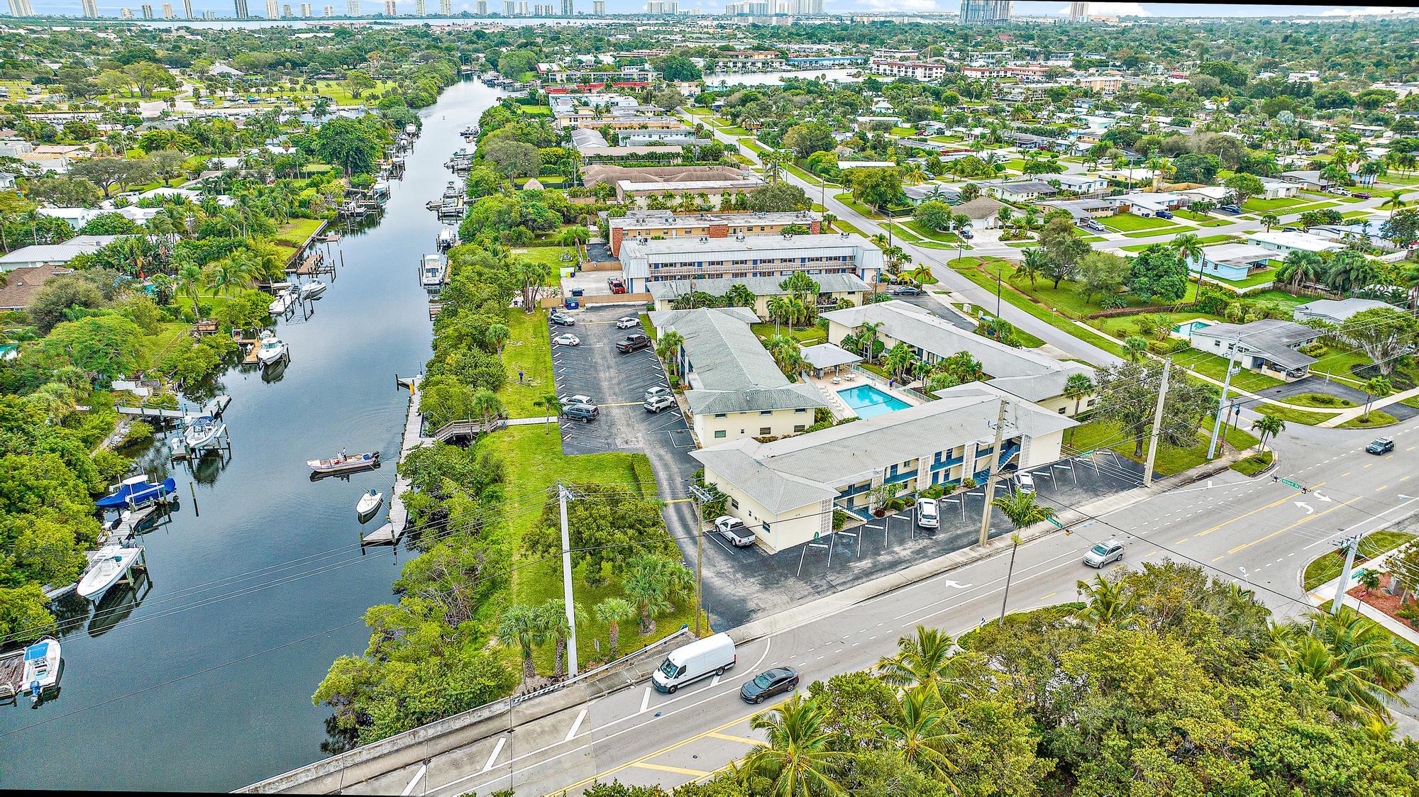 510 Prosperity Farms Road 2b