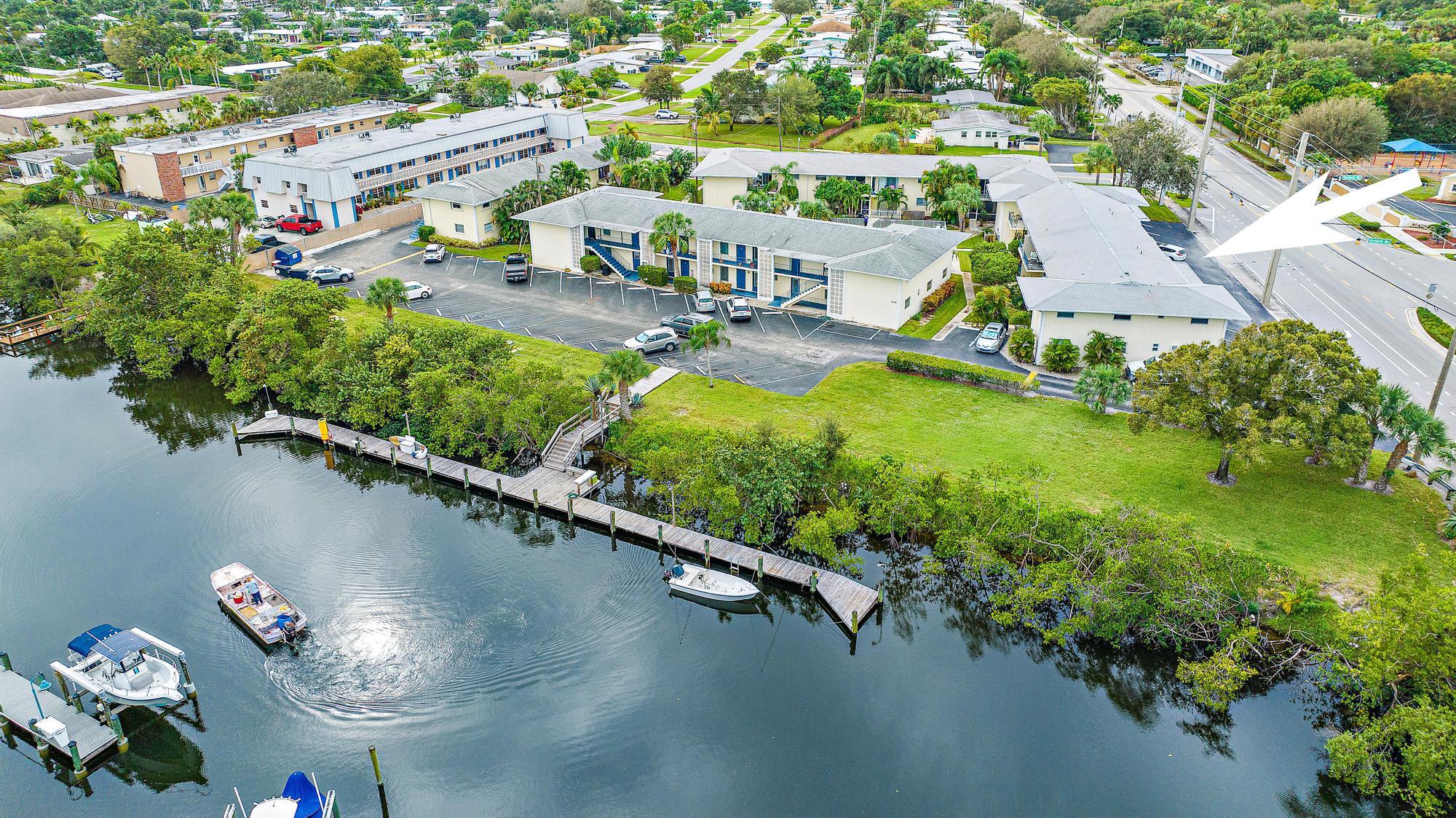 510 Prosperity Farms Road 2b