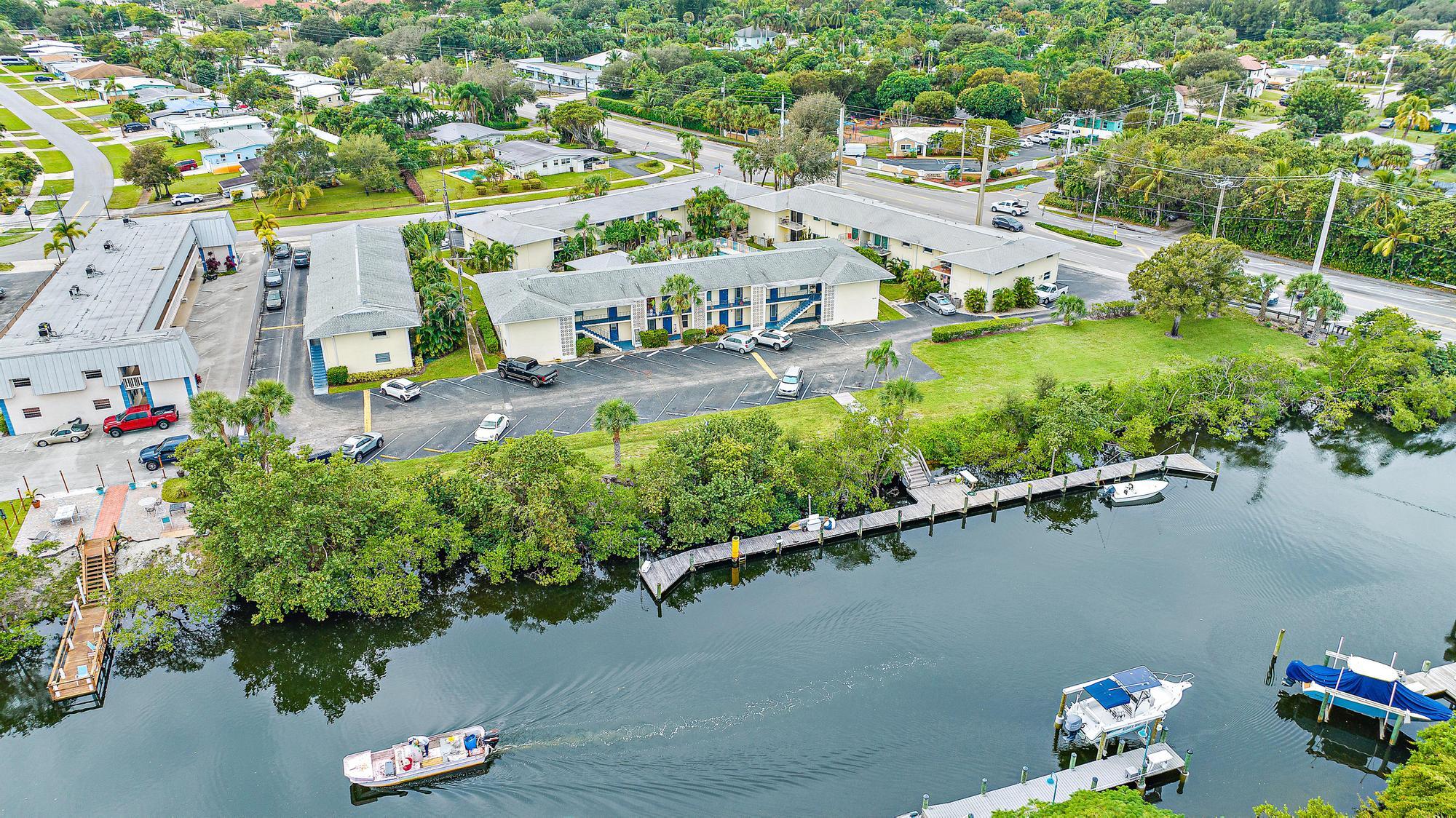 510 Prosperity Farms Road 2b