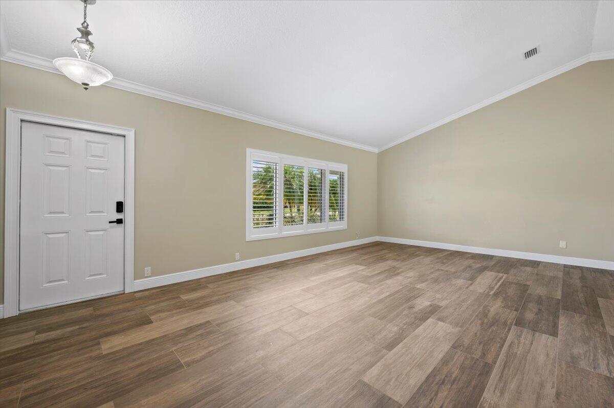 5143 Whitewood Way