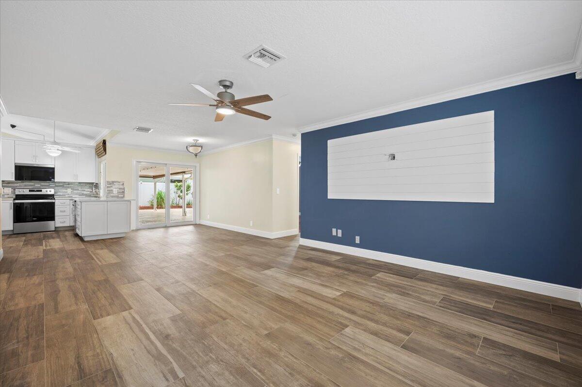 5143 Whitewood Way