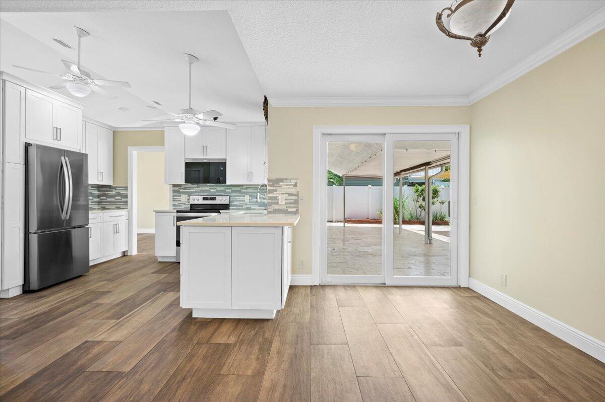 5143 Whitewood Way