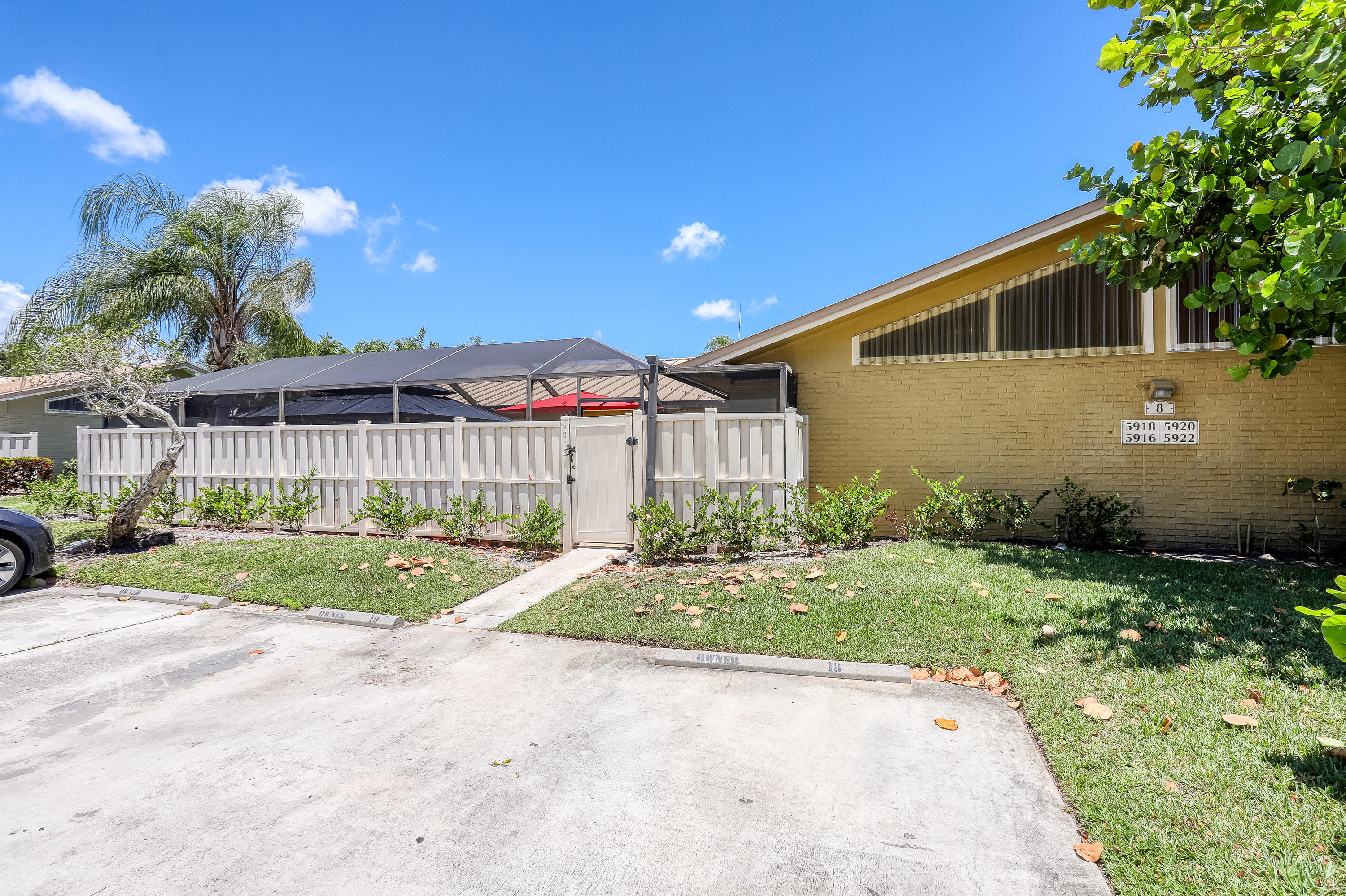 5916 Golden Eagle Circle
