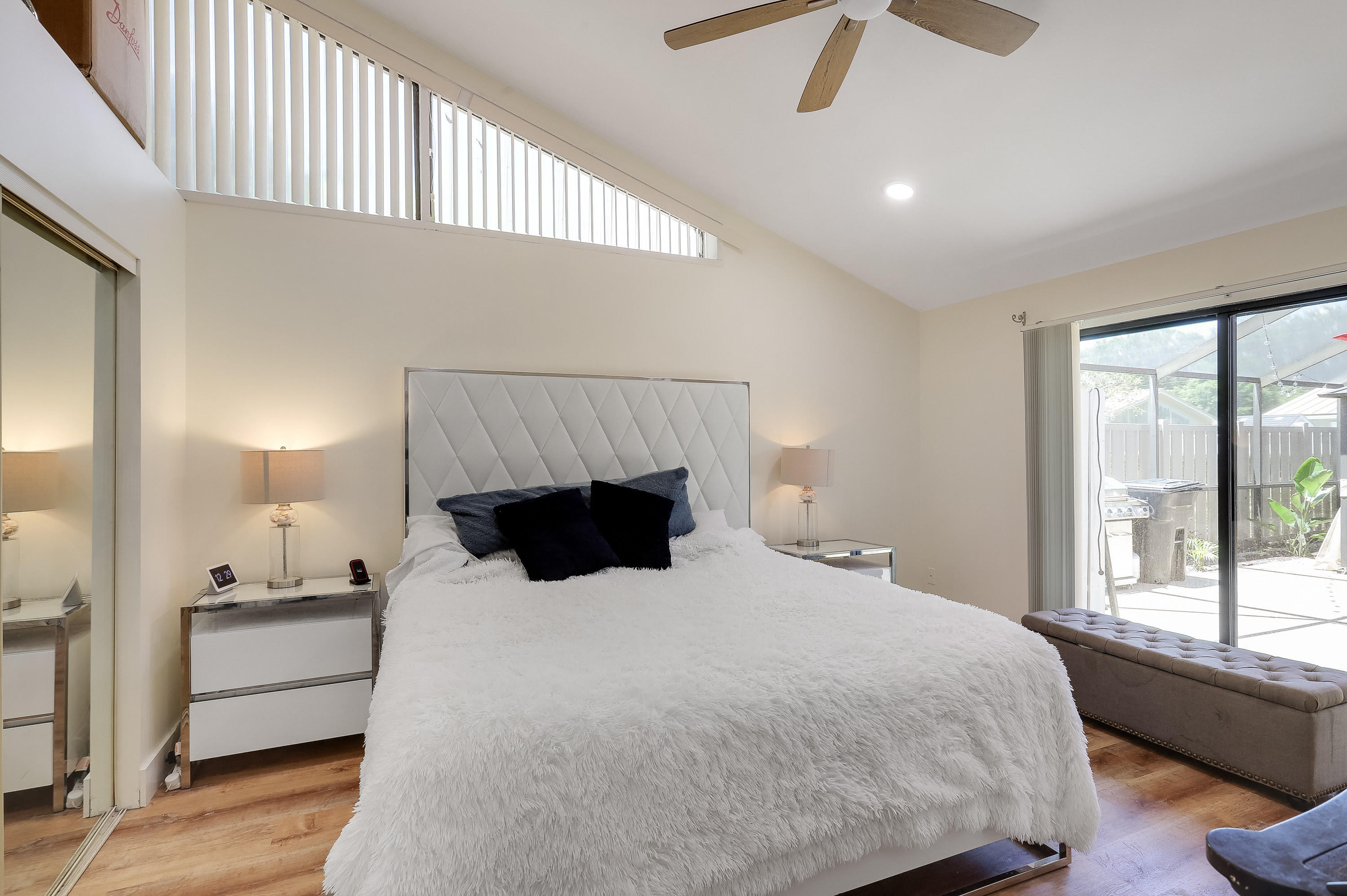 5916 Golden Eagle Circle