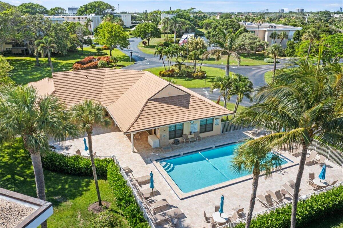 300 N Highway A1a 203e
