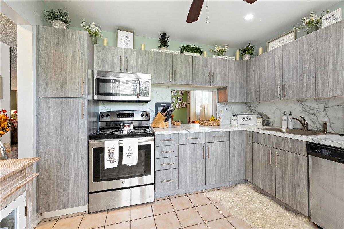 453 Golden River Drive