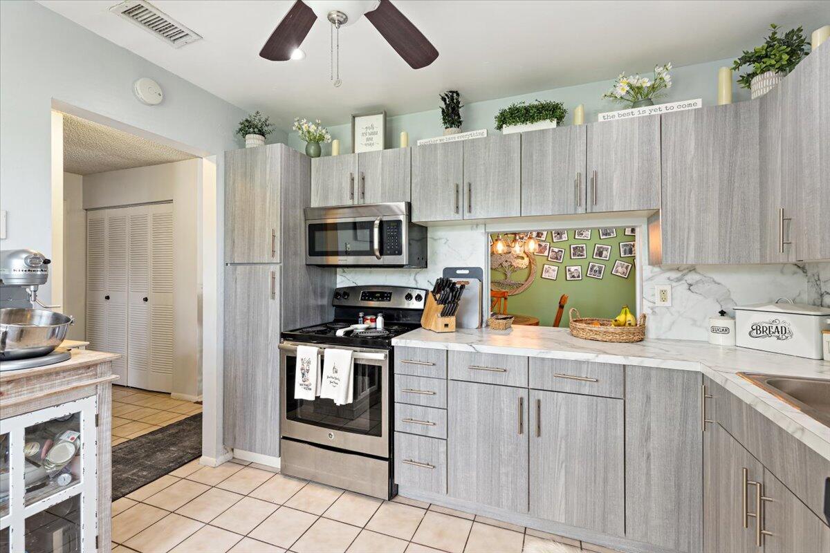 453 Golden River Drive