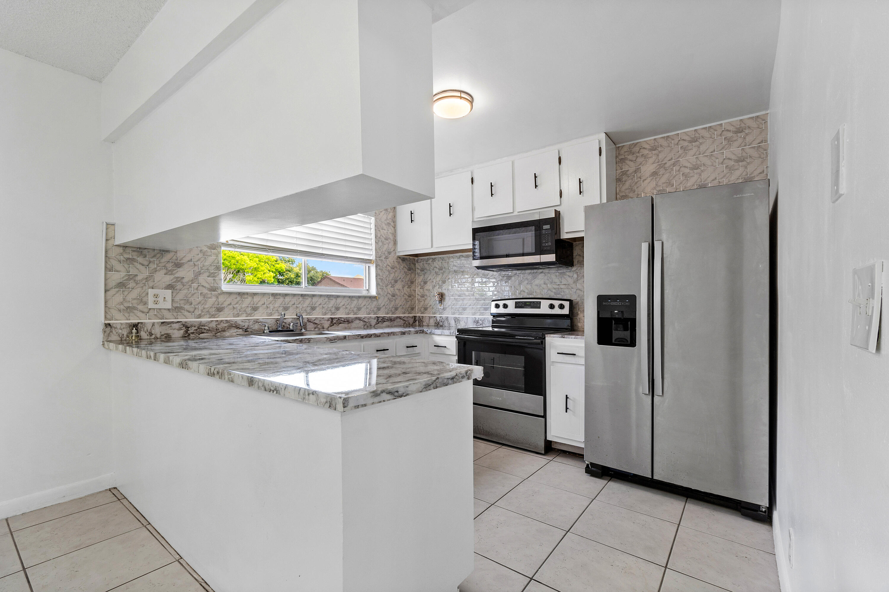 5268 Bosque Lane, 28, West Palm Beach Unit: 28