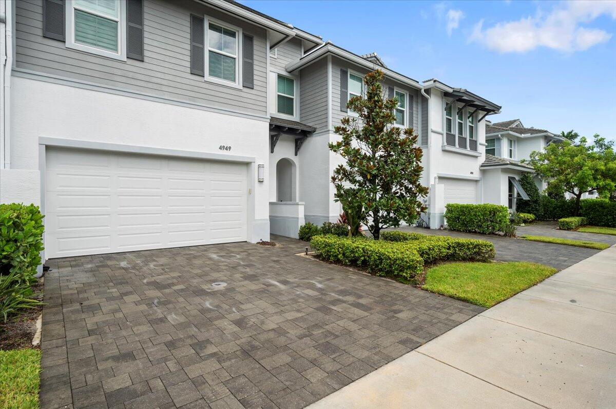 4949 Pointe Midtown Way