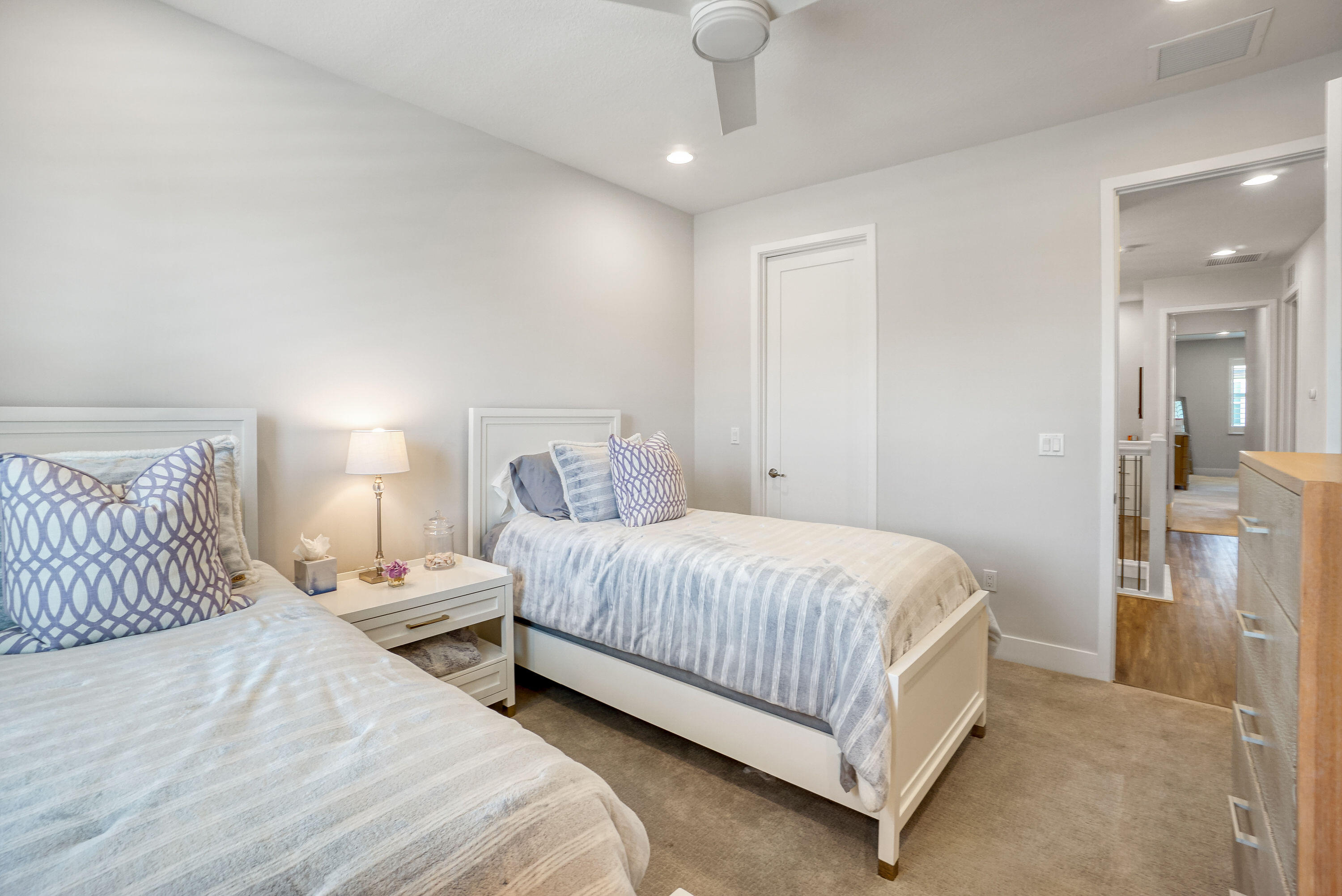 4949 Pointe Midtown Way